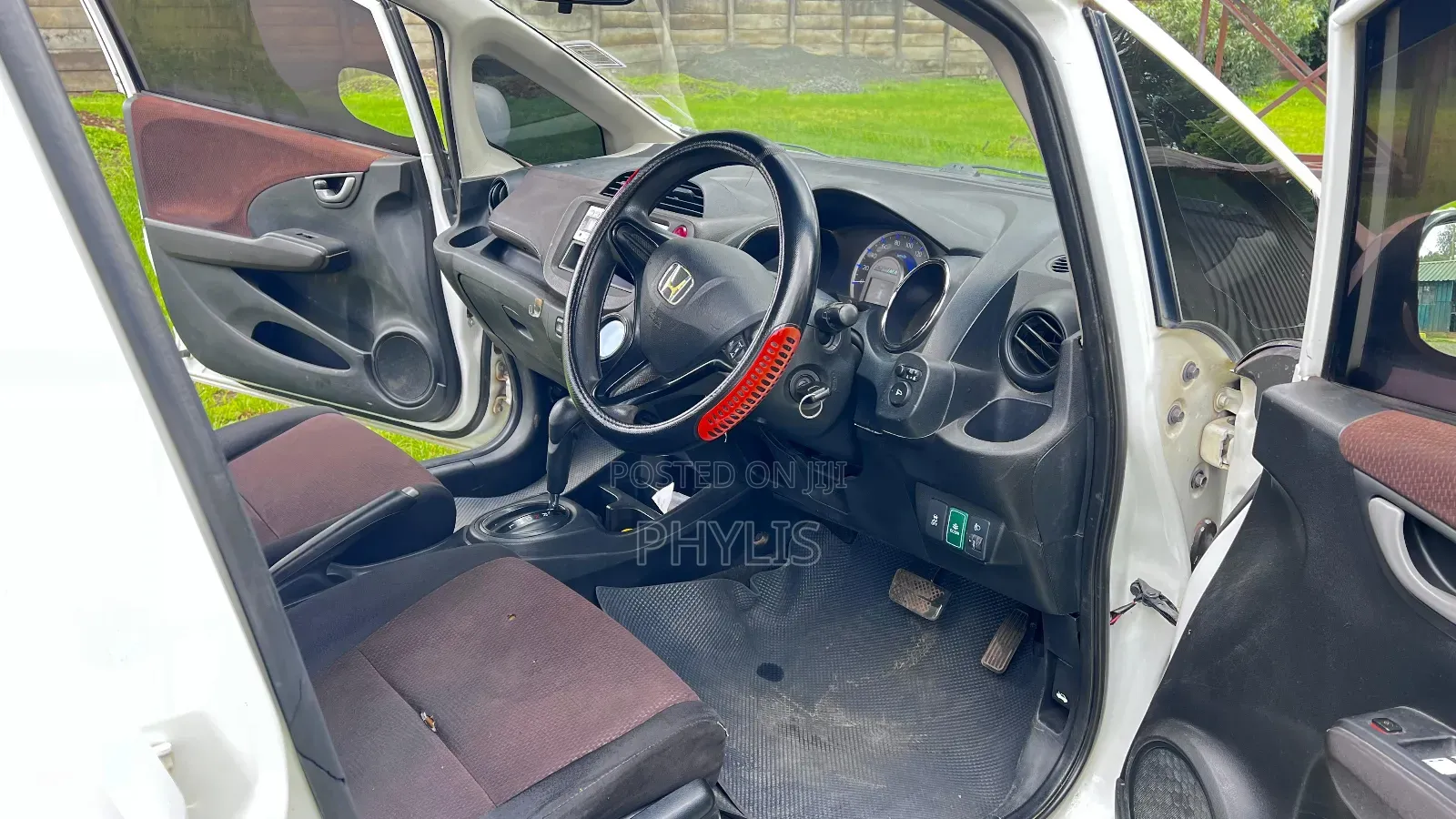Honda Fit Shuttle 1.3 Hybrid 2WD 2013 White