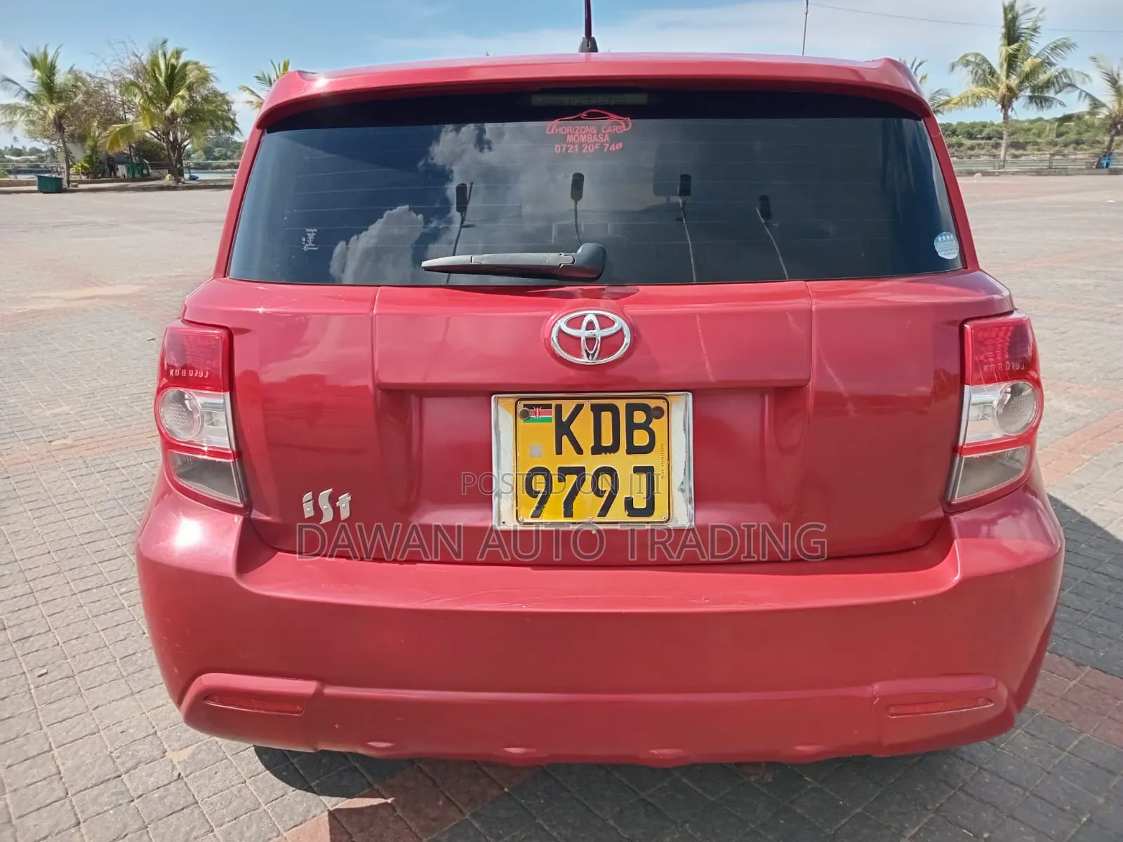 Toyota IST 2013 Red