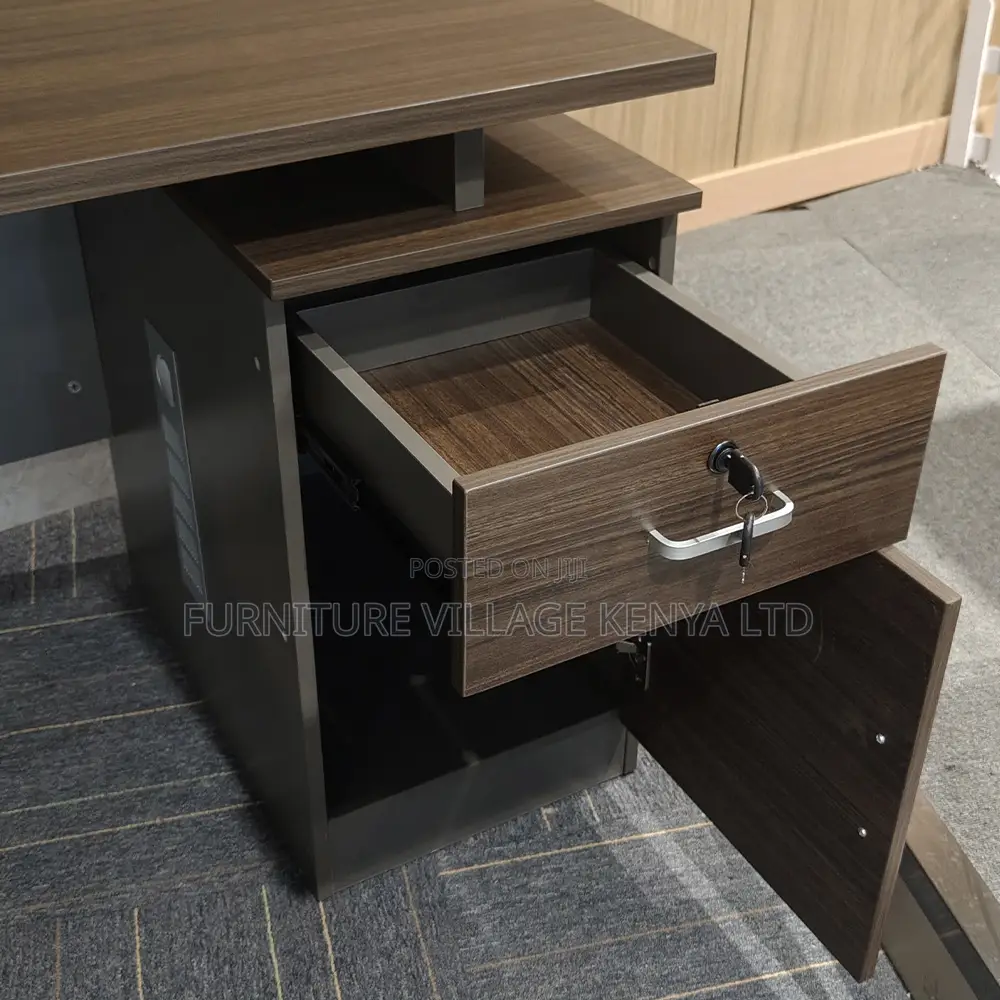 Office Desk ; 1.2 Meter Imported Excutive Office Desk