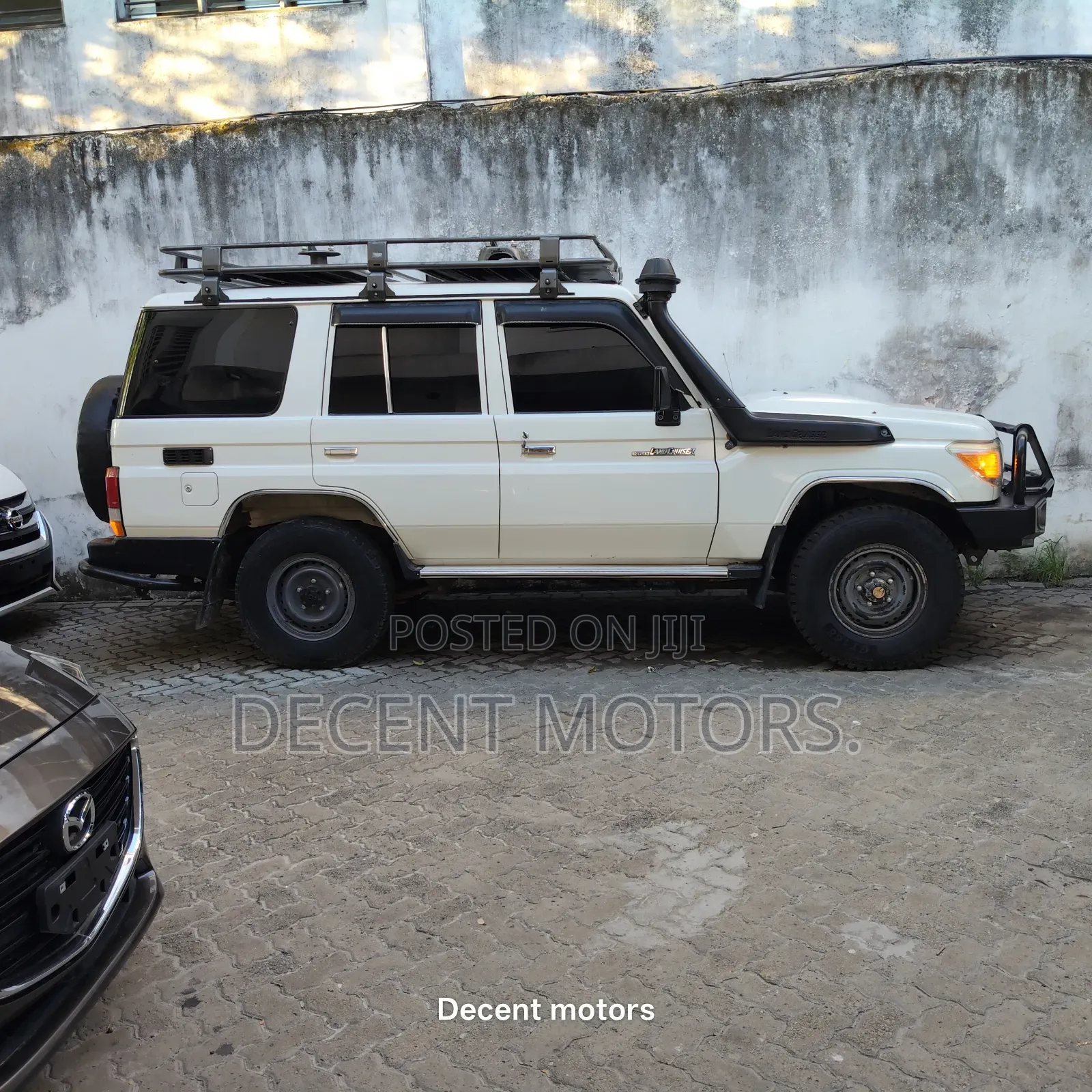 Toyota Land Cruiser 2019 White