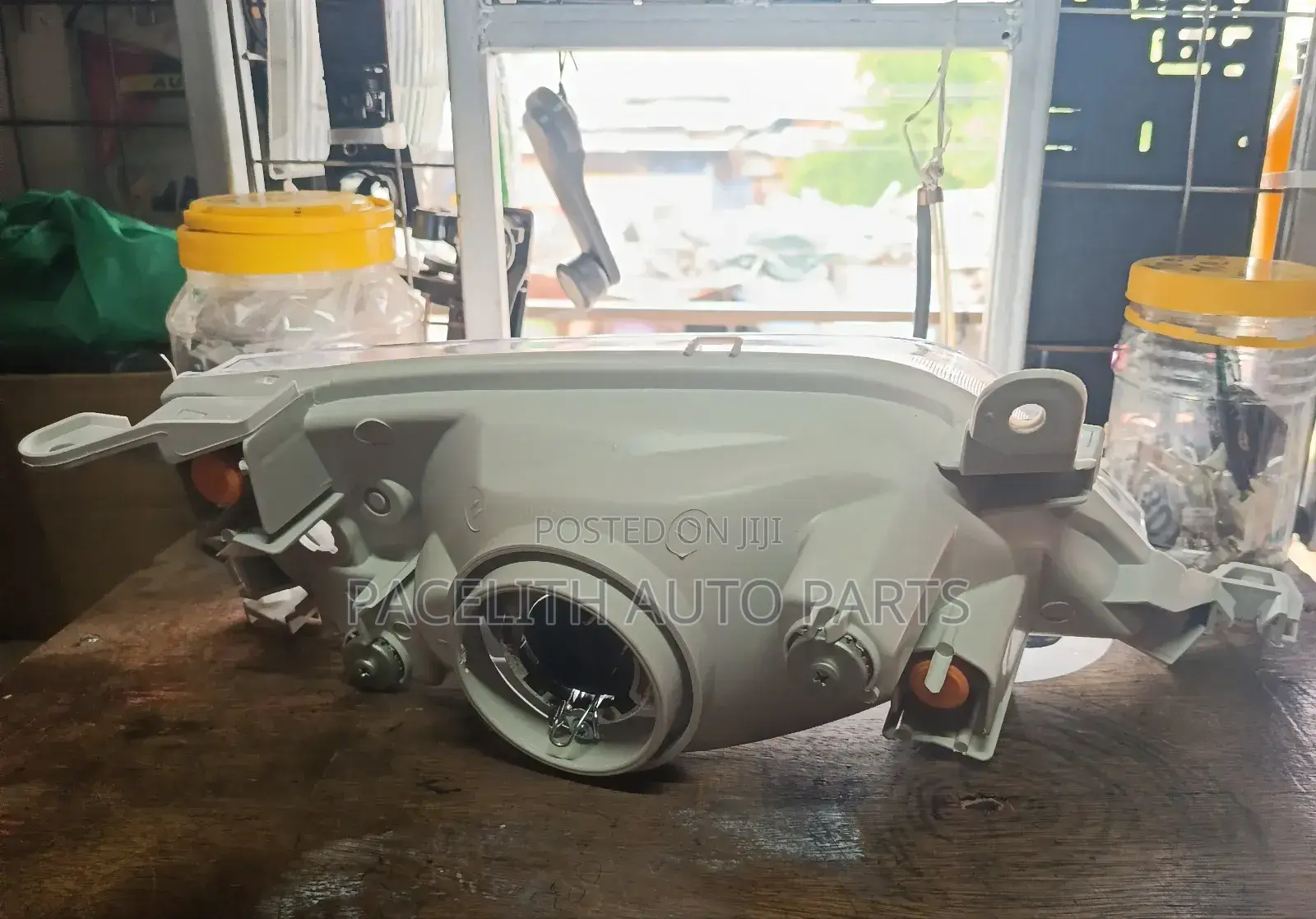Head Lamp/ Head Light Carina Ti