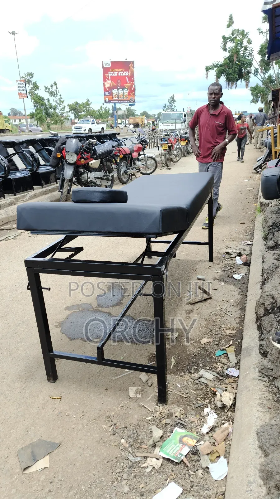 Black Massage Bed