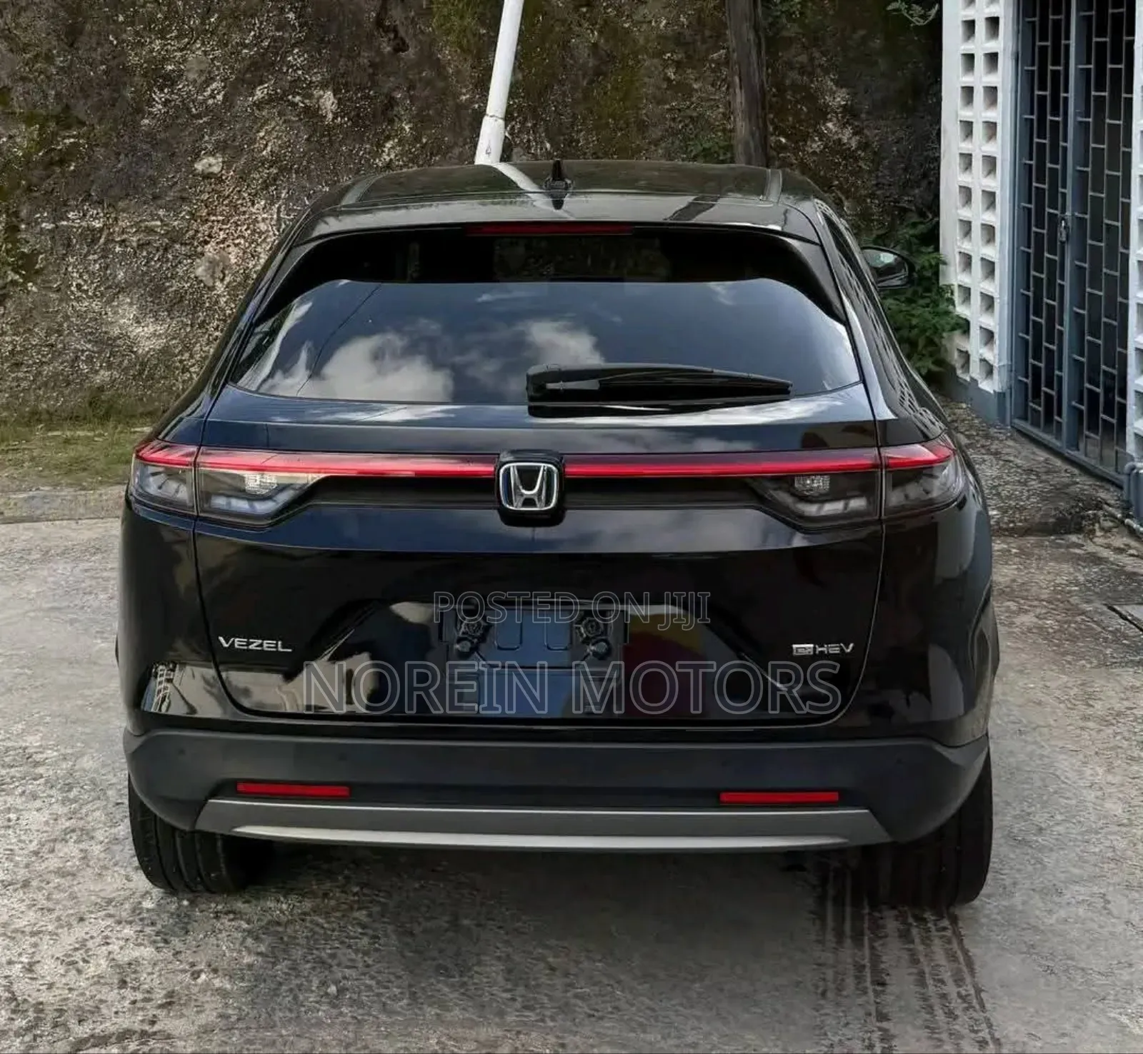 Honda Vezel 2021 Matt Black