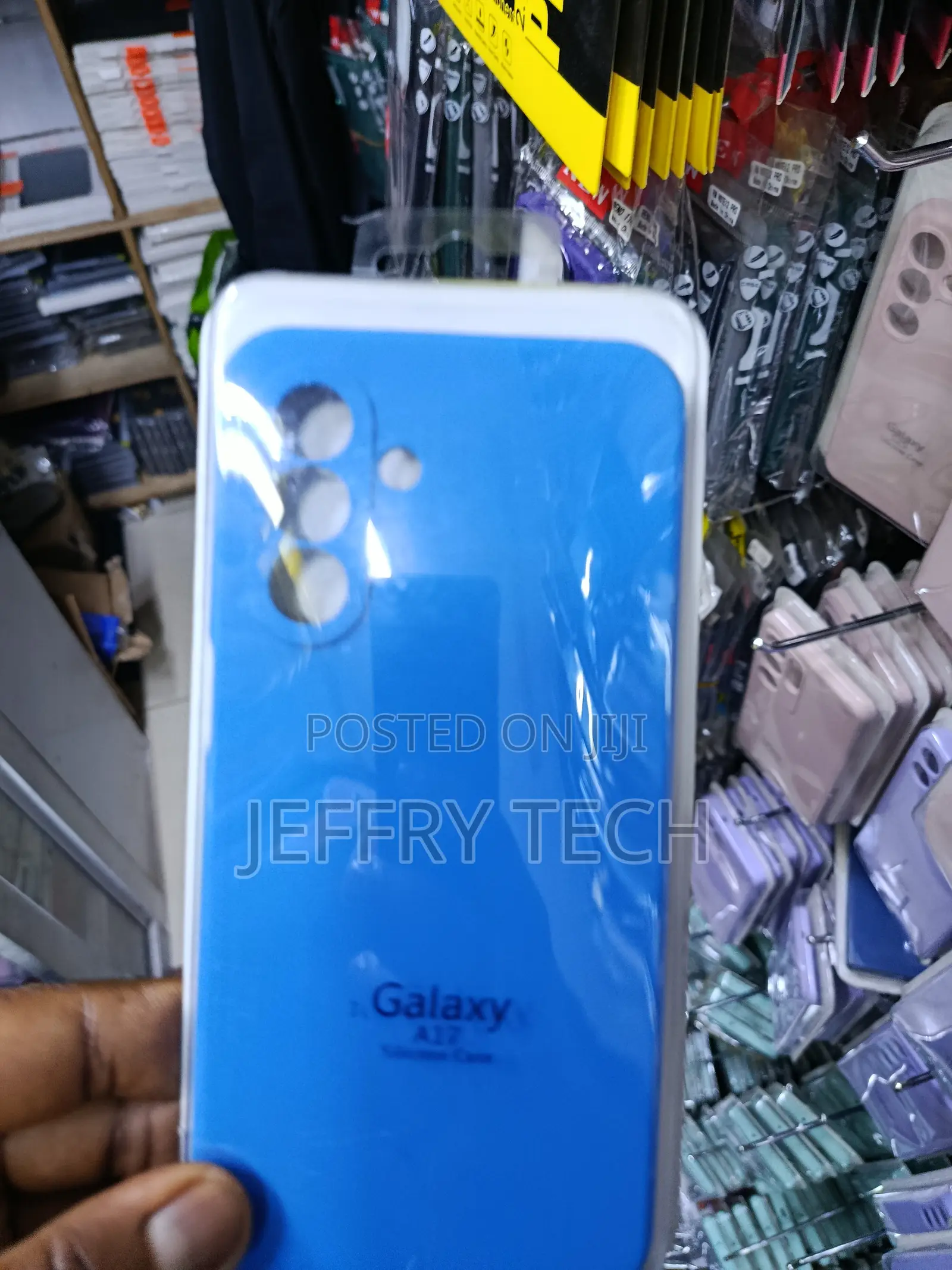 Oududi Samsung Galaxy A17 Liquid Silicone Case With Cloth Lining-Blue