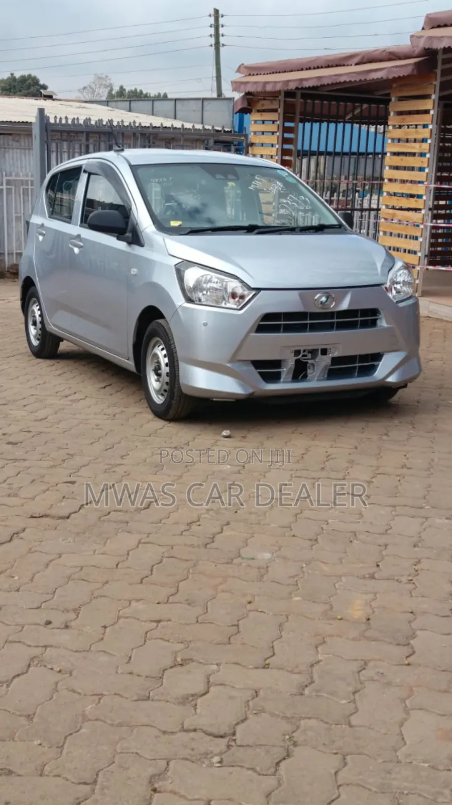 Daihatsu Mira 2018 Silver