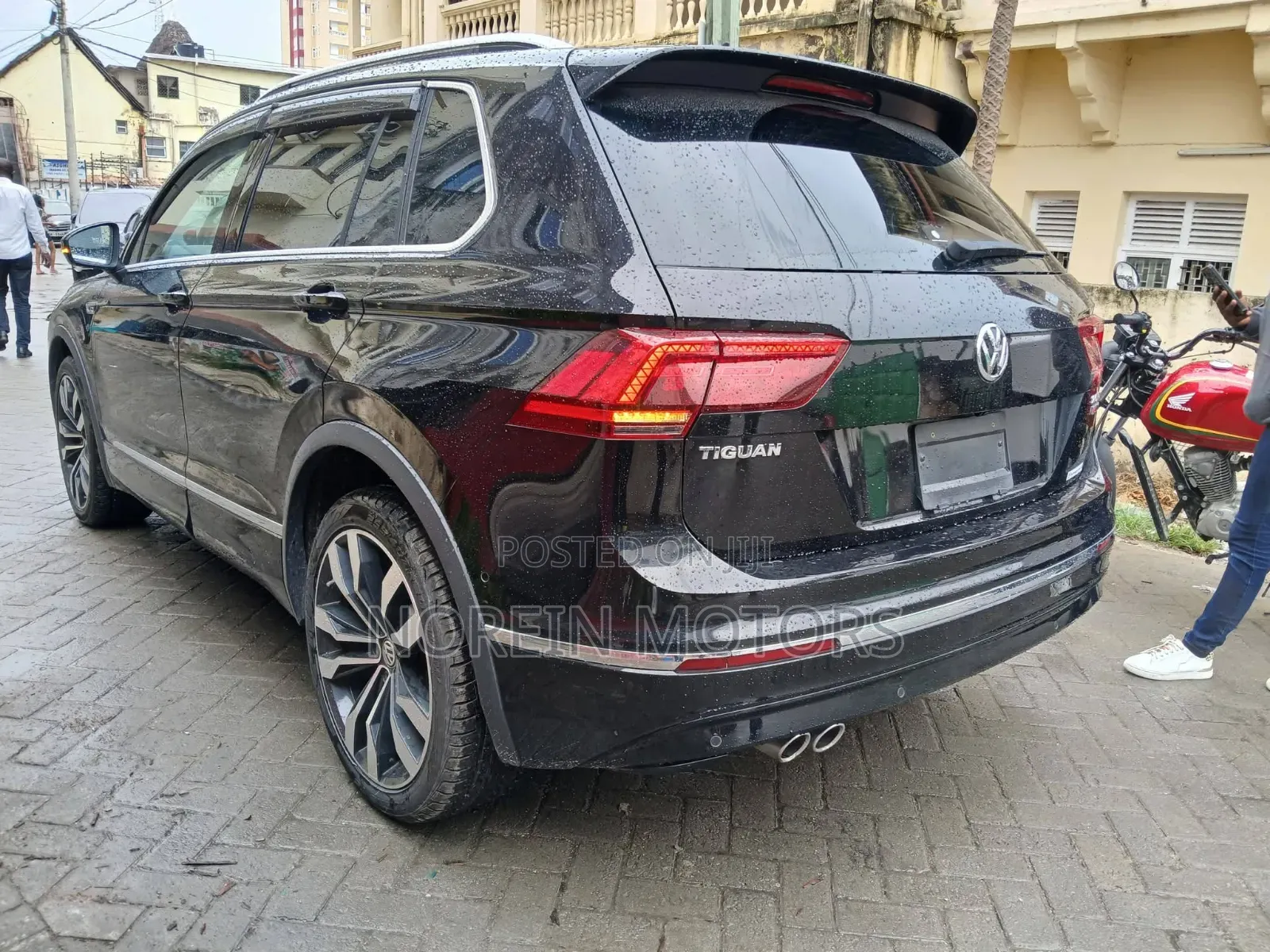 Volkswagen Tiguan 2018 Matt Black