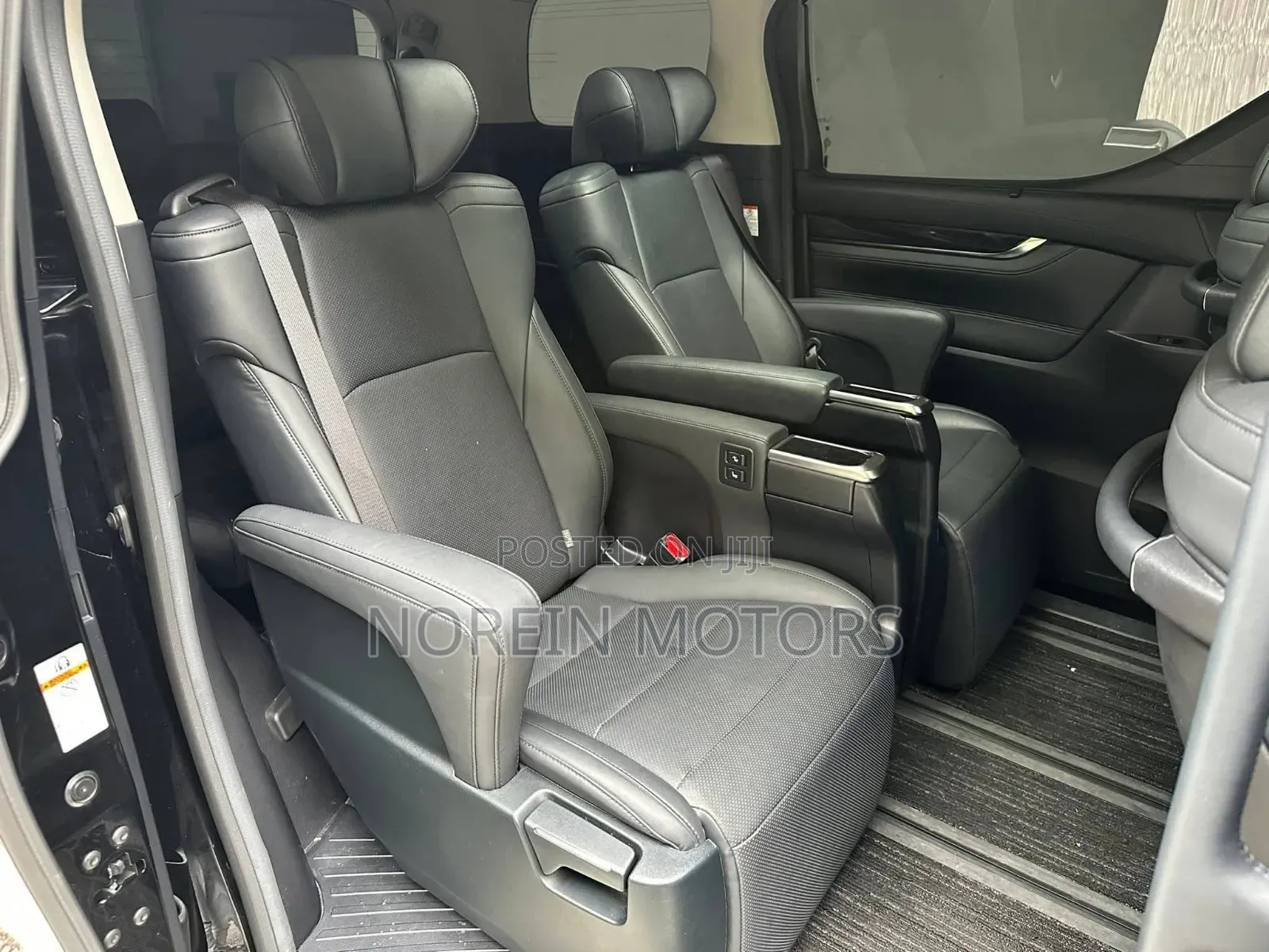 Toyota Alphard 2018 Matt Black