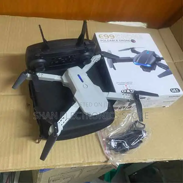 Mini Foldable Drone Perfect Flying Toy Drone (E88/E99) High-Quality