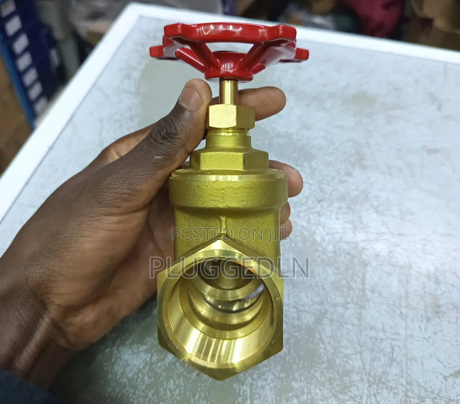 Brass Gate Valve - 3/4 Inch.