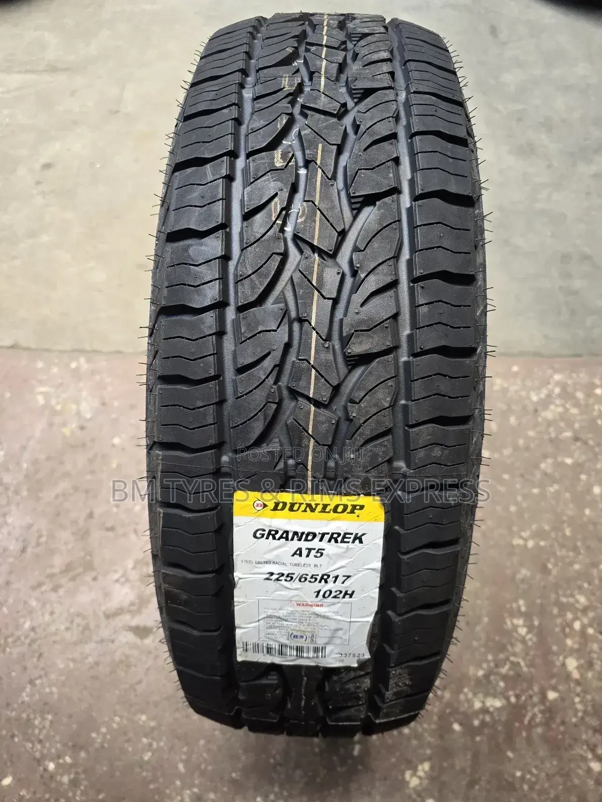 225 /65 R17 Dunlop Tyres. At5.