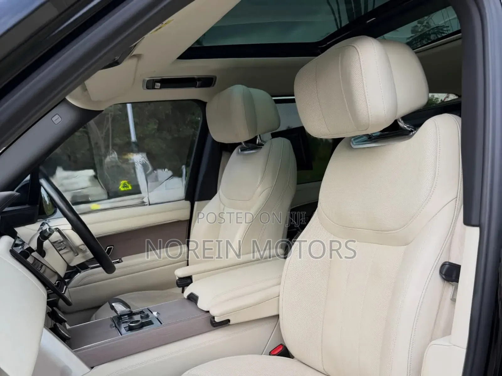 Land Rover Range Rover Vogue 2022 Matt Black