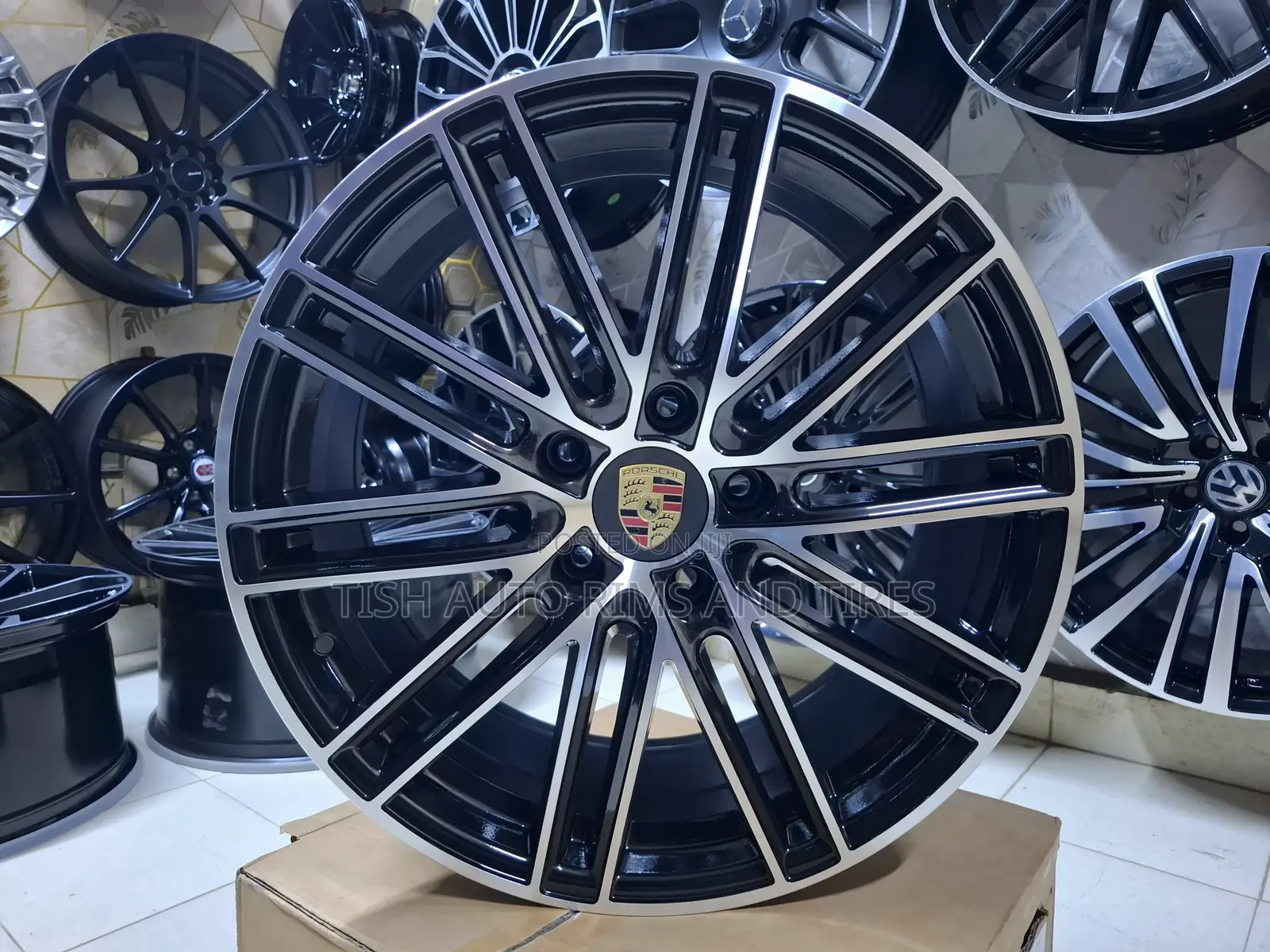 Porsche 20 Inch Staggered Rims Set