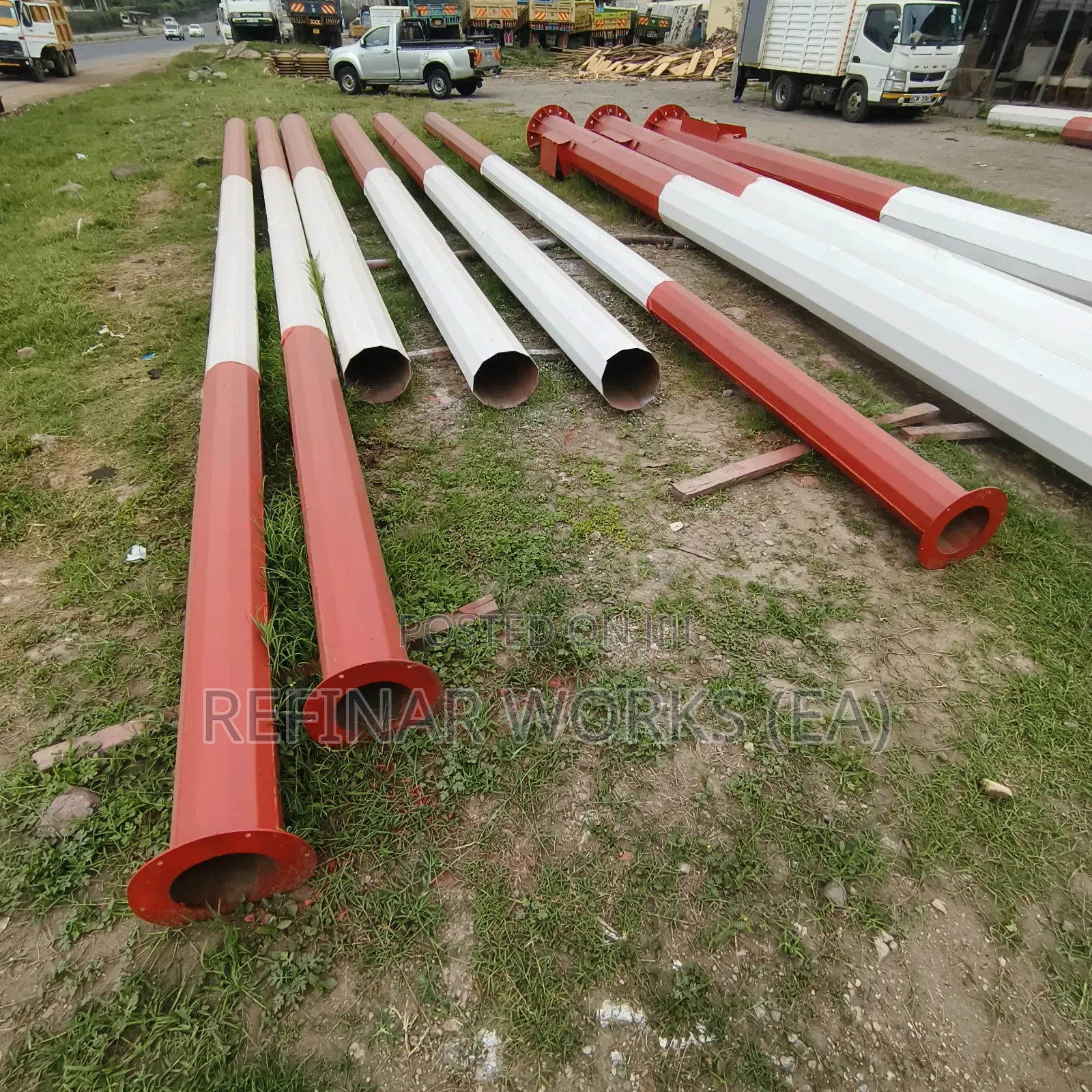 Custom Made High Mast Lighting Poles for Markets Commercial Centers