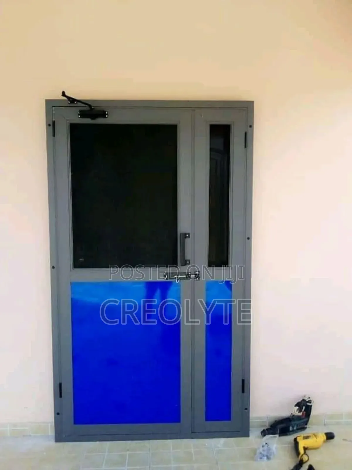 Aluminium Door With Single Side Screen
