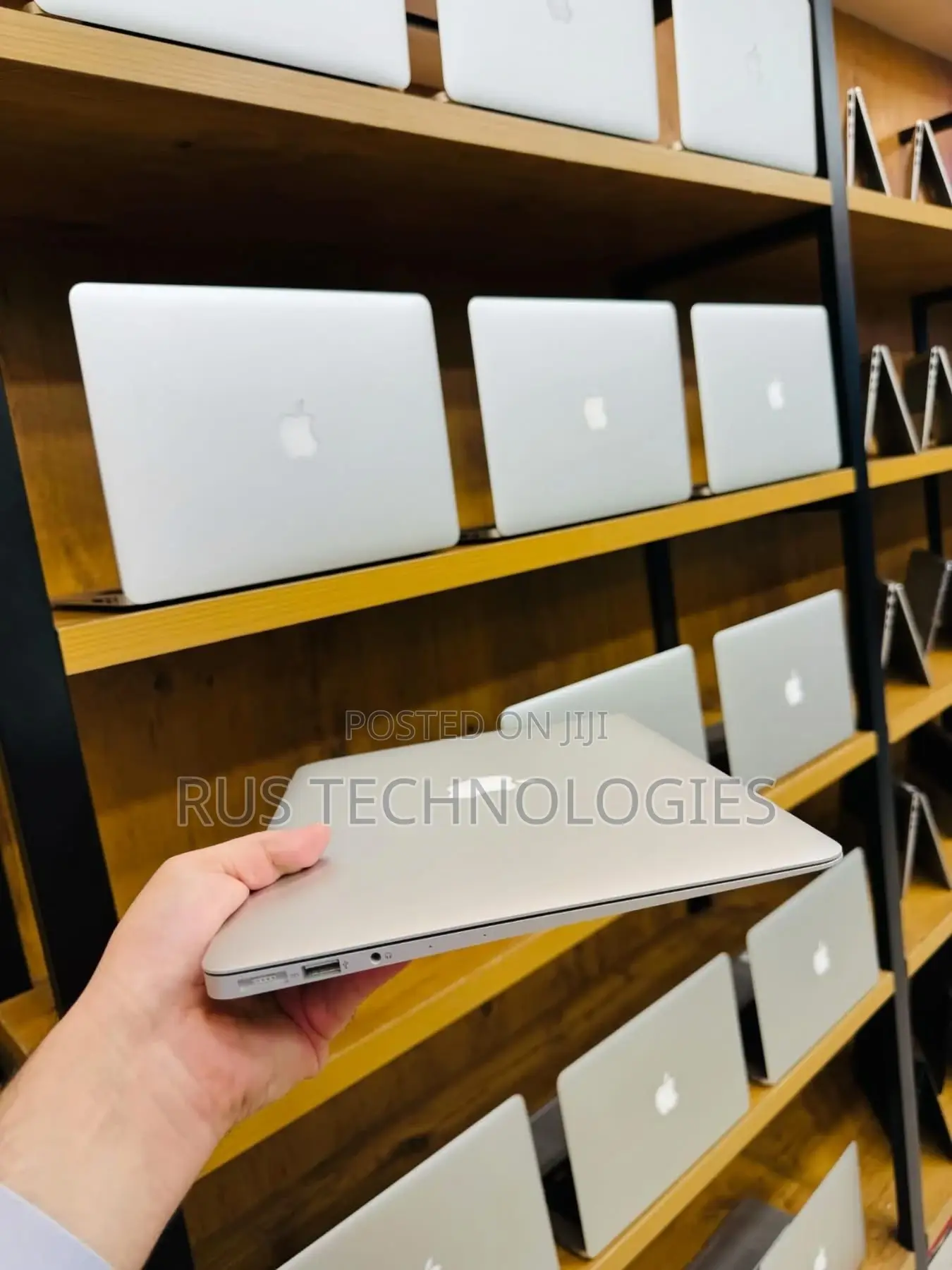 Laptop Apple MacBook Air 2017 8GB Intel Core i7 SSD 256GB