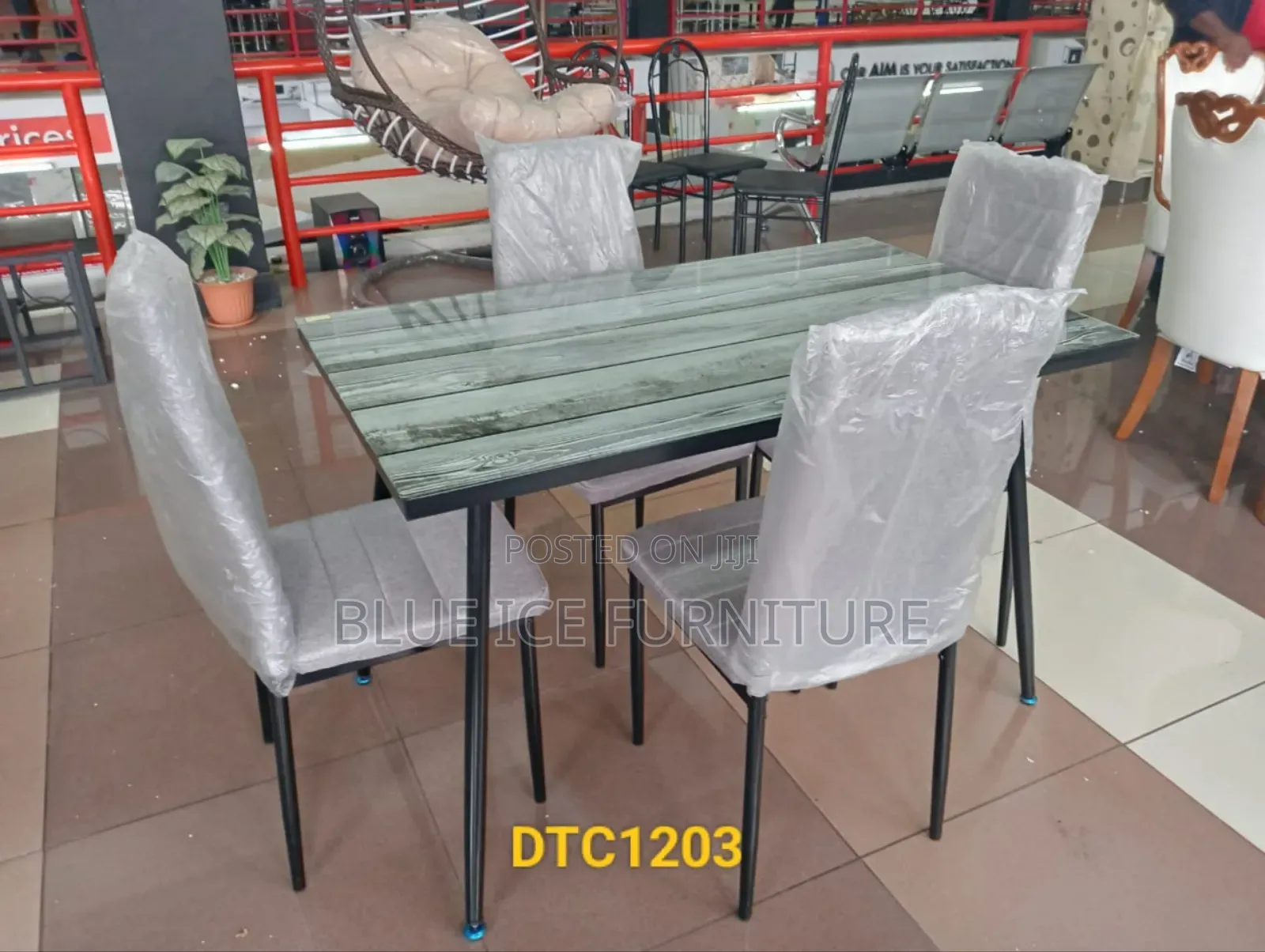 Luxury 4 Seater Dining Table and Chair