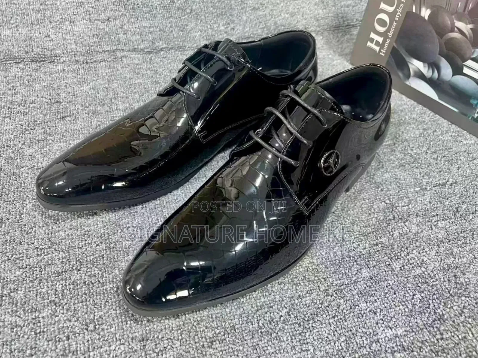 Official Men Clarks Shoes (38-45)