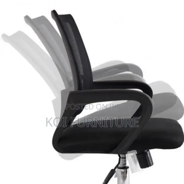Office Chair : Generic Assembled Executive Office Chair