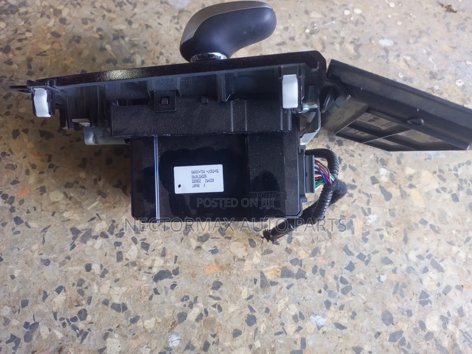 Honda Fit Shuttle 2018 Gear Lever/ Gear Knob
