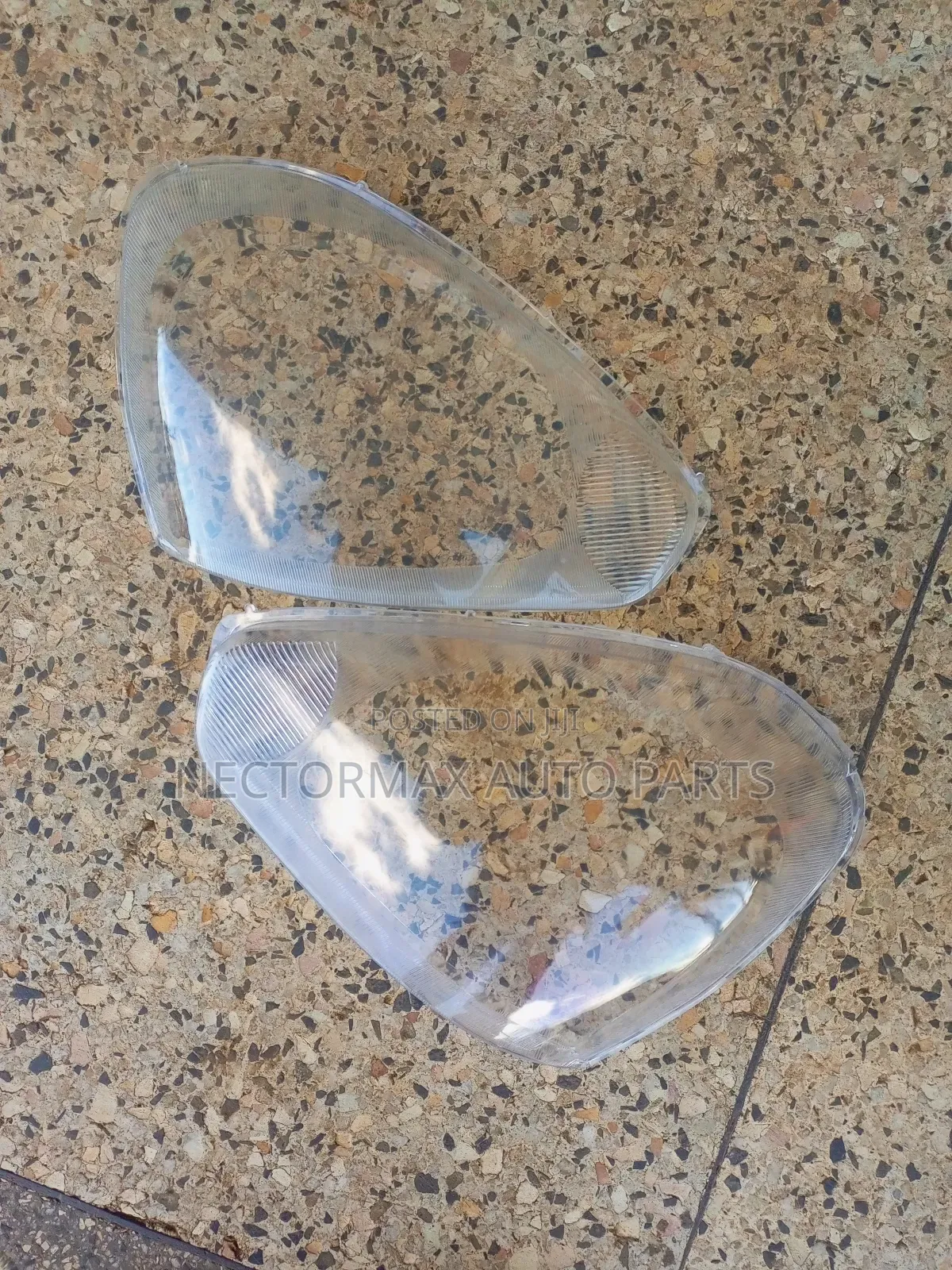 Daihatsu Mira 2014 Headlight Lens