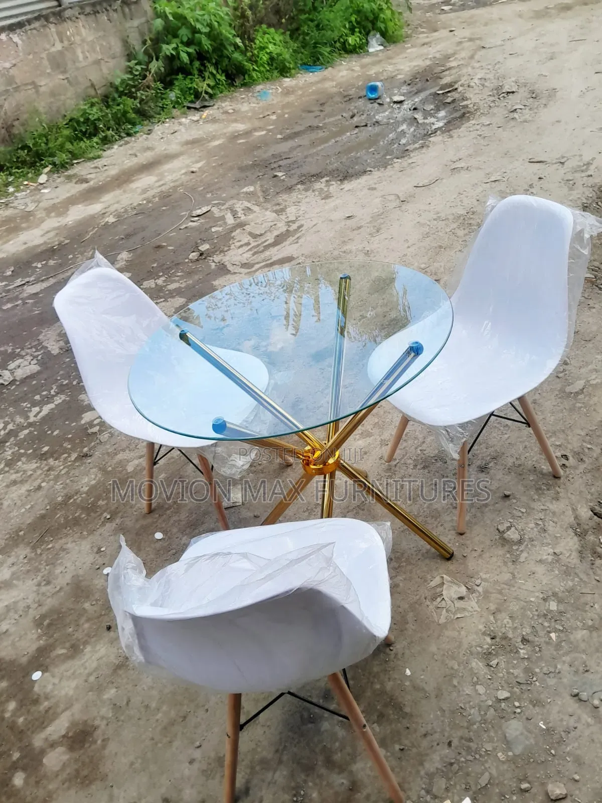 Top Glass 3seater Dinner Chair