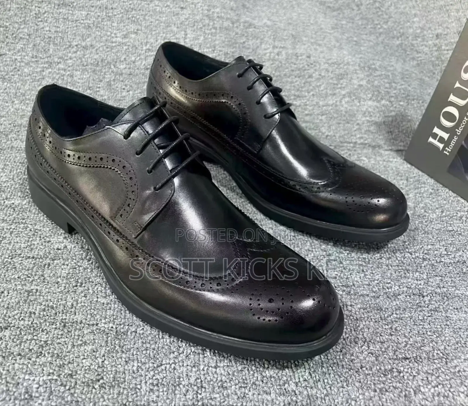 Clarks Leather Officials