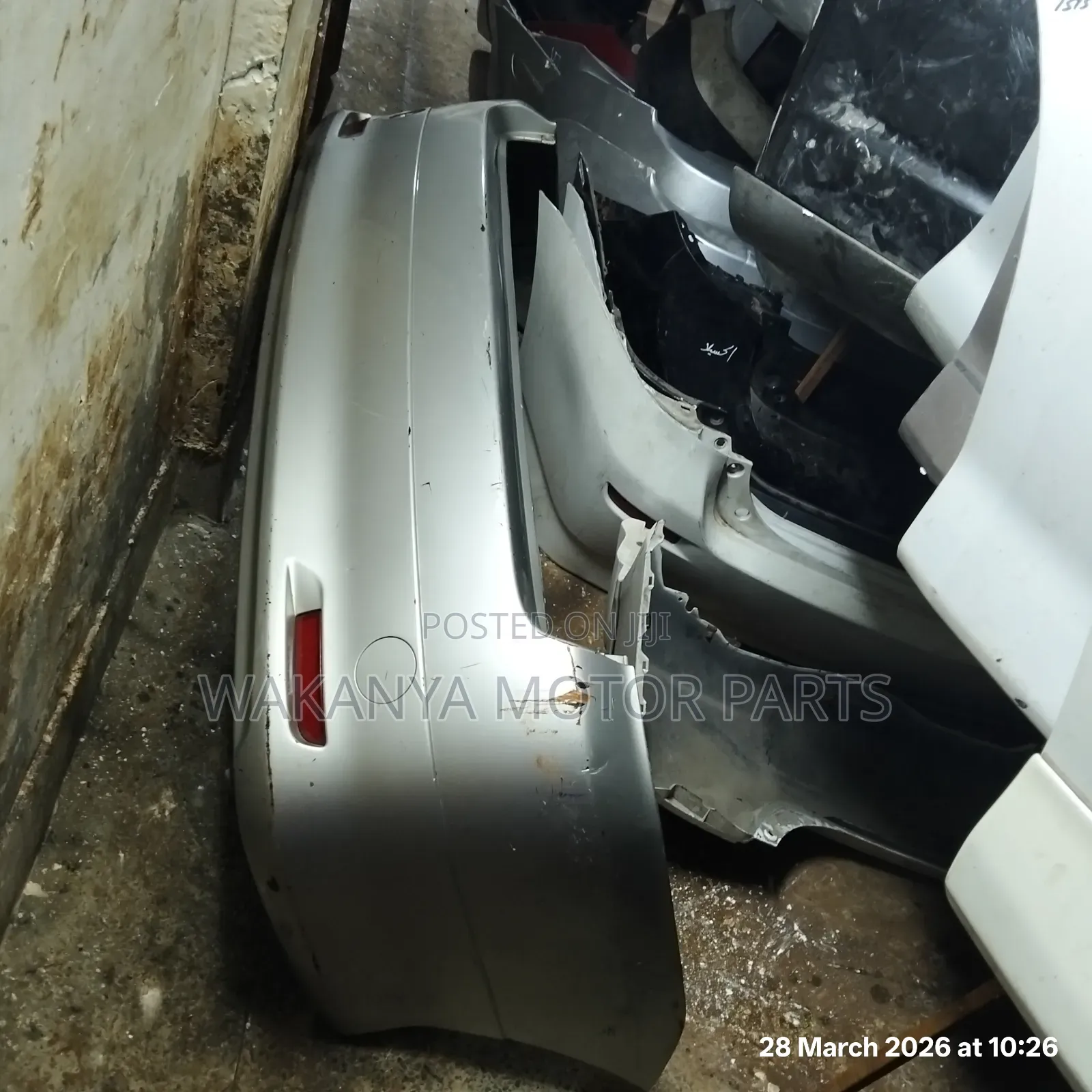 Toyota Estima Model 2008 Rear Bumper, Clean Ex Japan Motor Parts