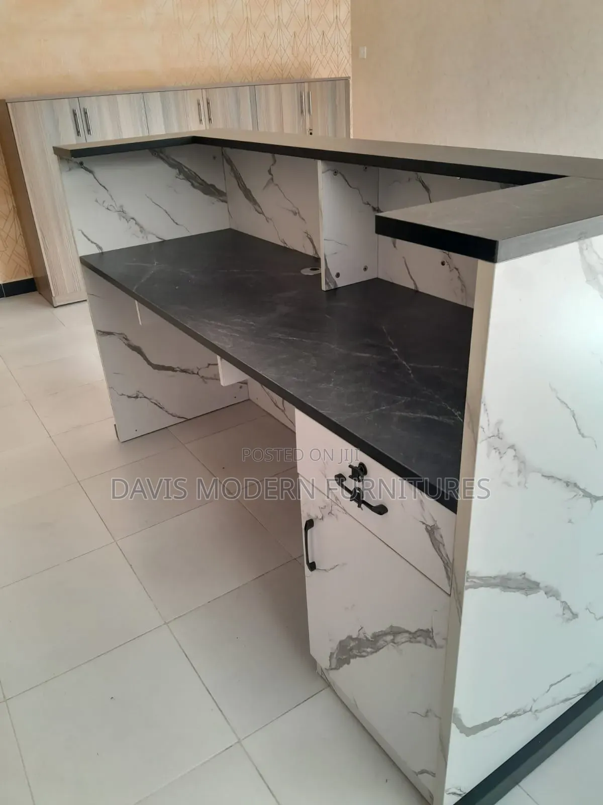 L-Shaped Desk or Workstation