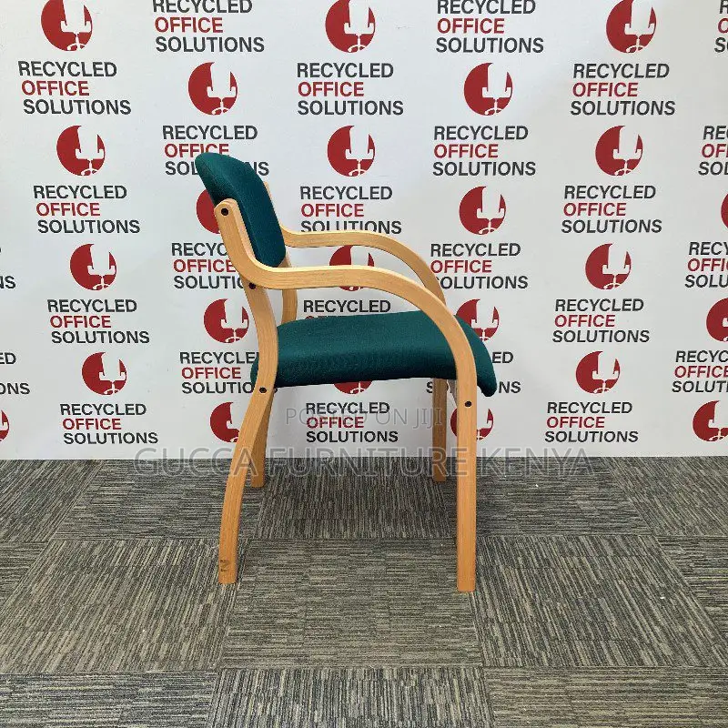 Mid-Back Fabricated Conference Hall Office Seat
