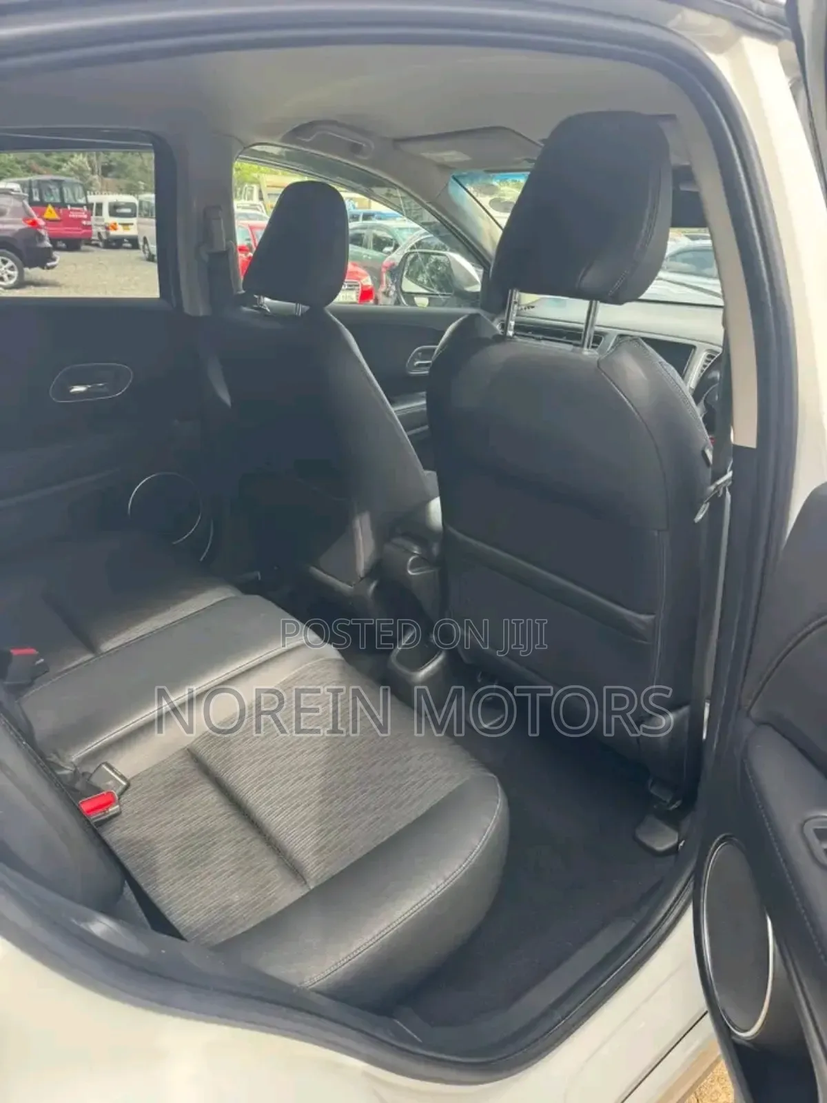 Honda Vezel 2018 Off white