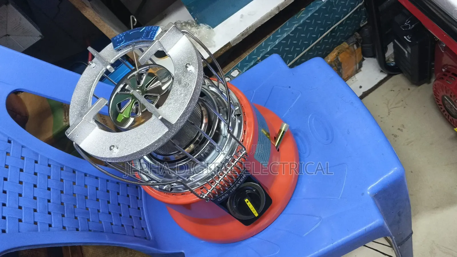 Ampia Gas Brooder/Warmer Cooker