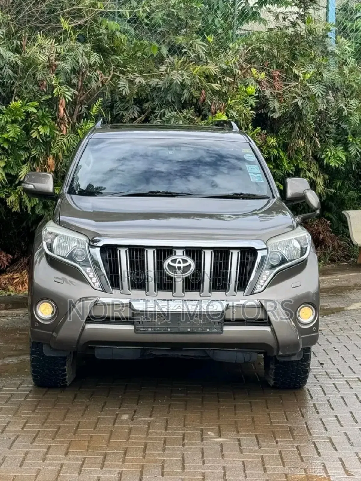 Toyota Land Cruiser Prado 2015