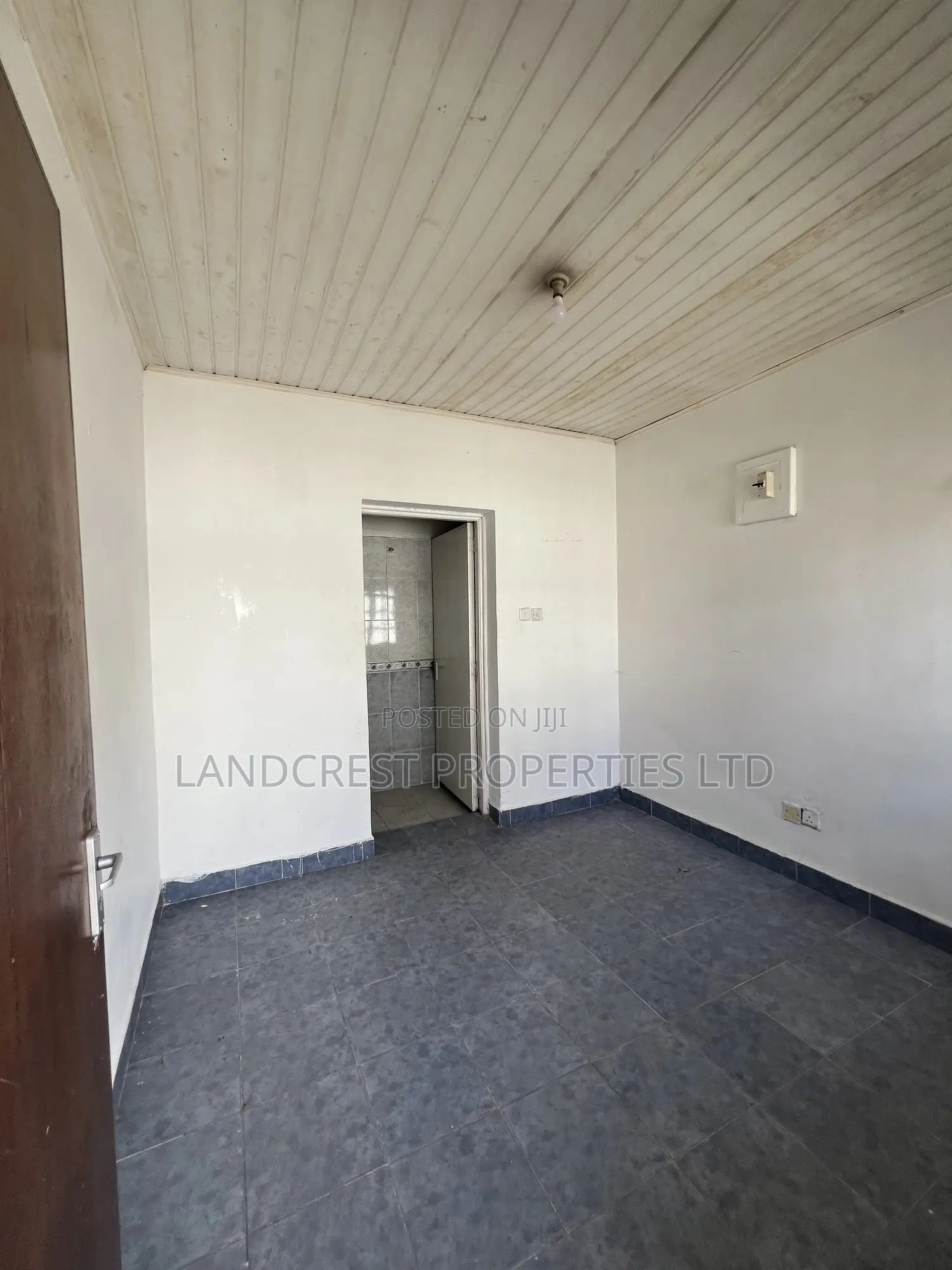 4bdrm Maisonette in South B for sale