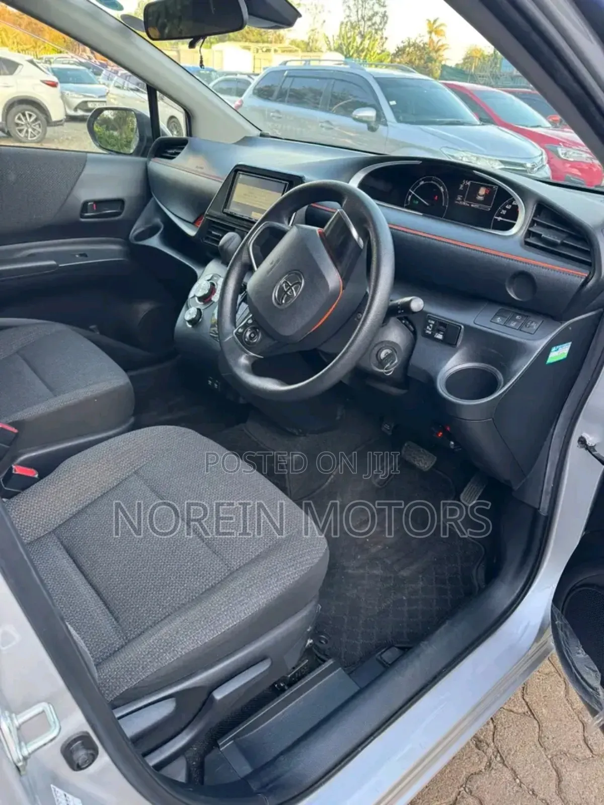Toyota Sienta 2020 Pearl