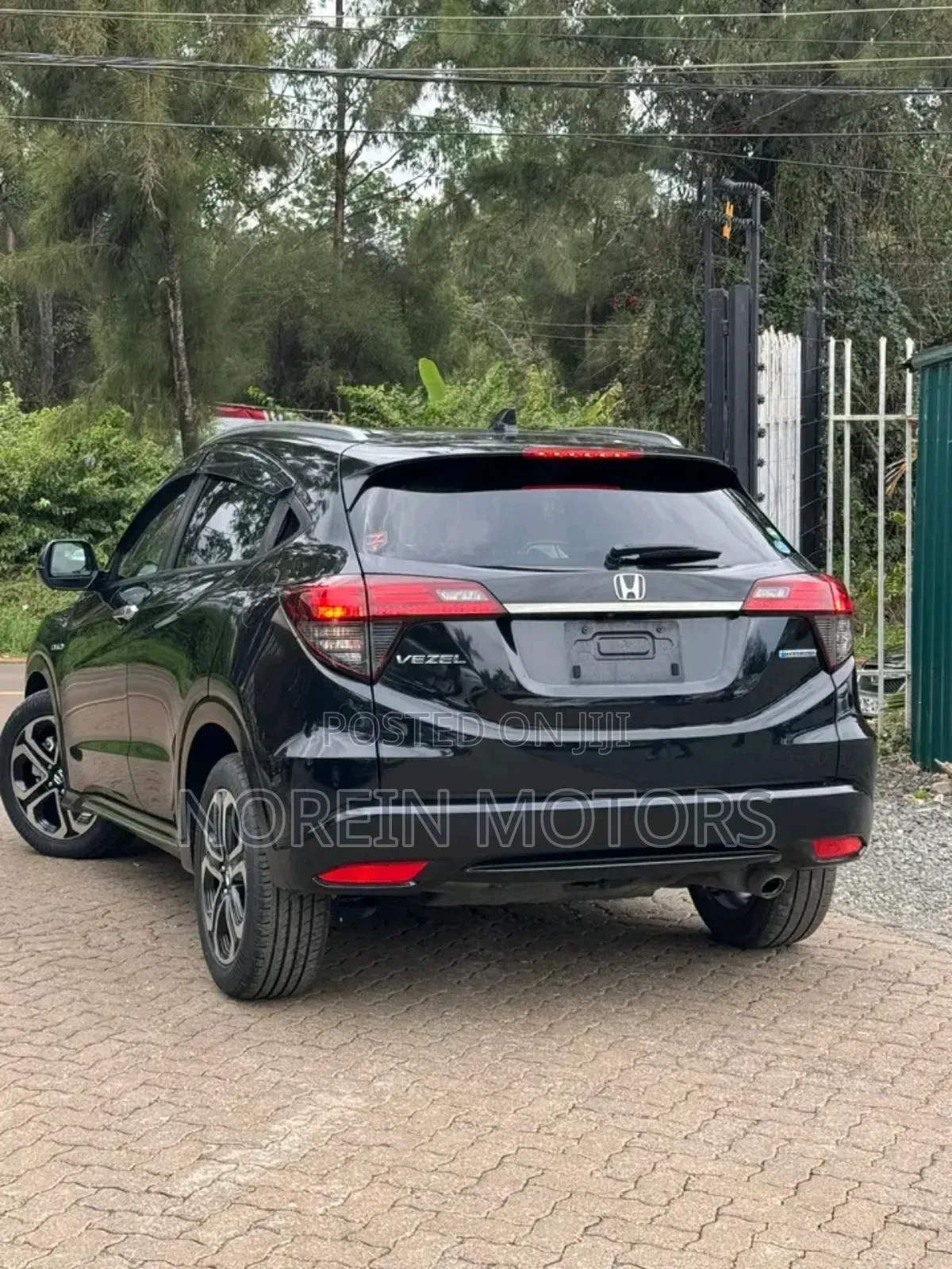 Honda Vezel 2018 Matt Black