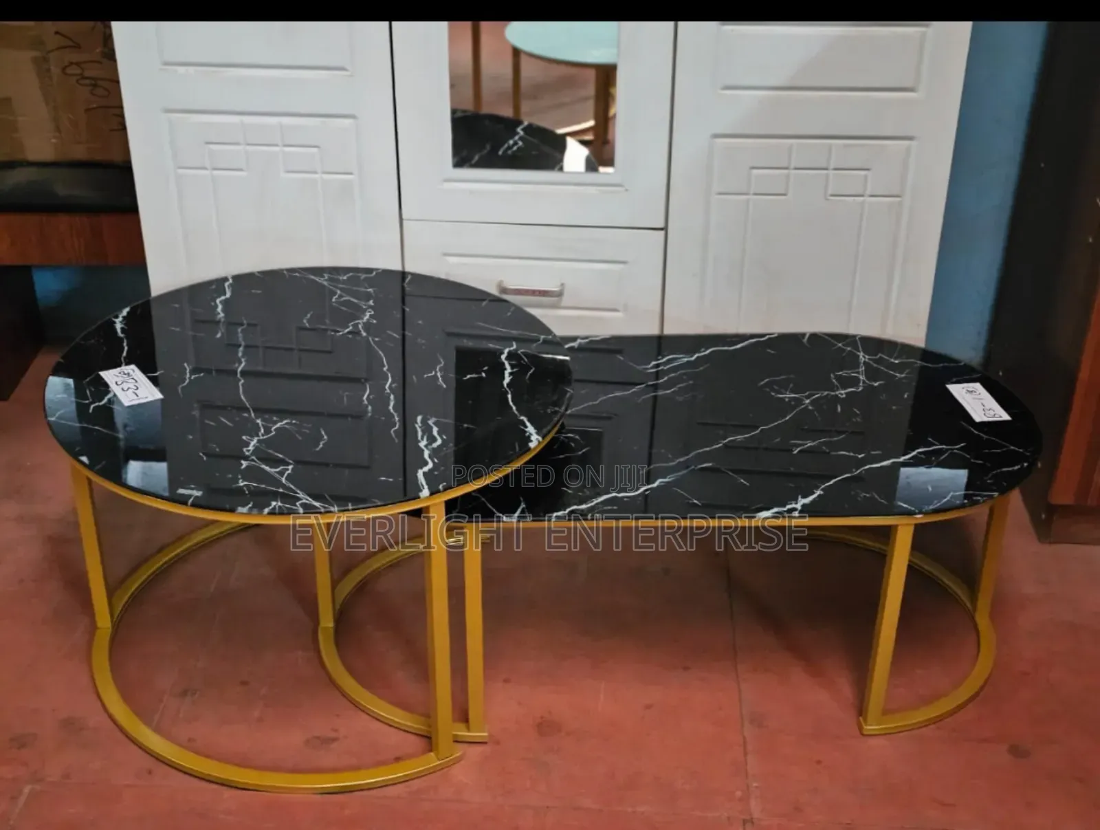 2 in 1 Marble Nesting Coffee Table (Glass Effect)