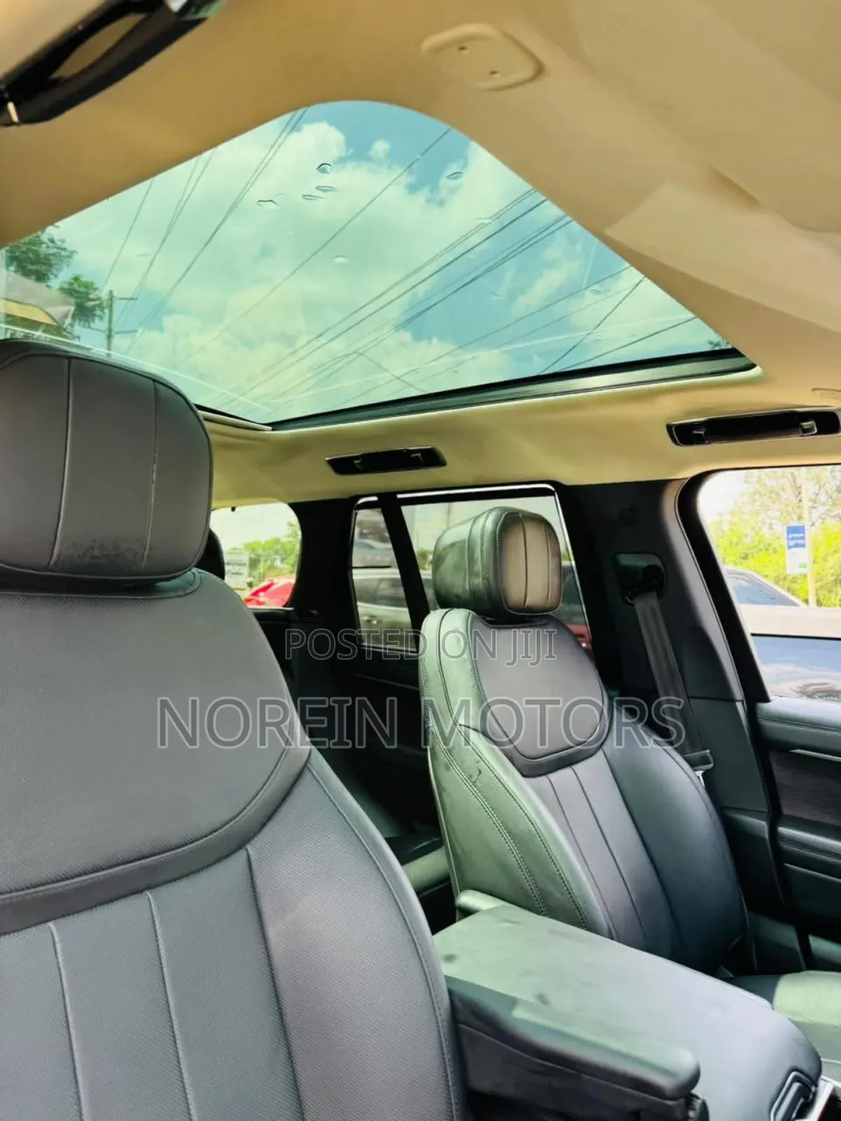 Land Rover Range Rover Vogue 2023 Brown
