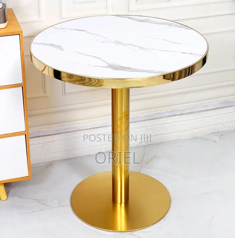 Dining Tables :- Modern Round Table for Dining Room Kitchen