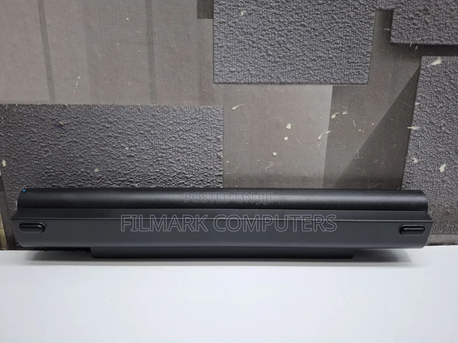 Dell Latitude V131 3340 Battery Model Yfdf9, Yfof9, 5mtd8 Battery