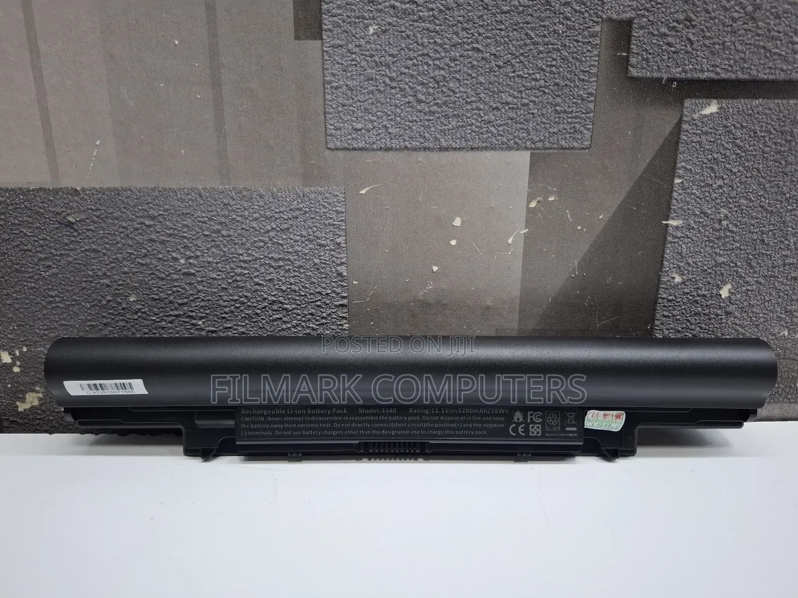 Dell Latitude V131 3340 Battery Model Yfdf9, Yfof9, 5mtd8 Battery