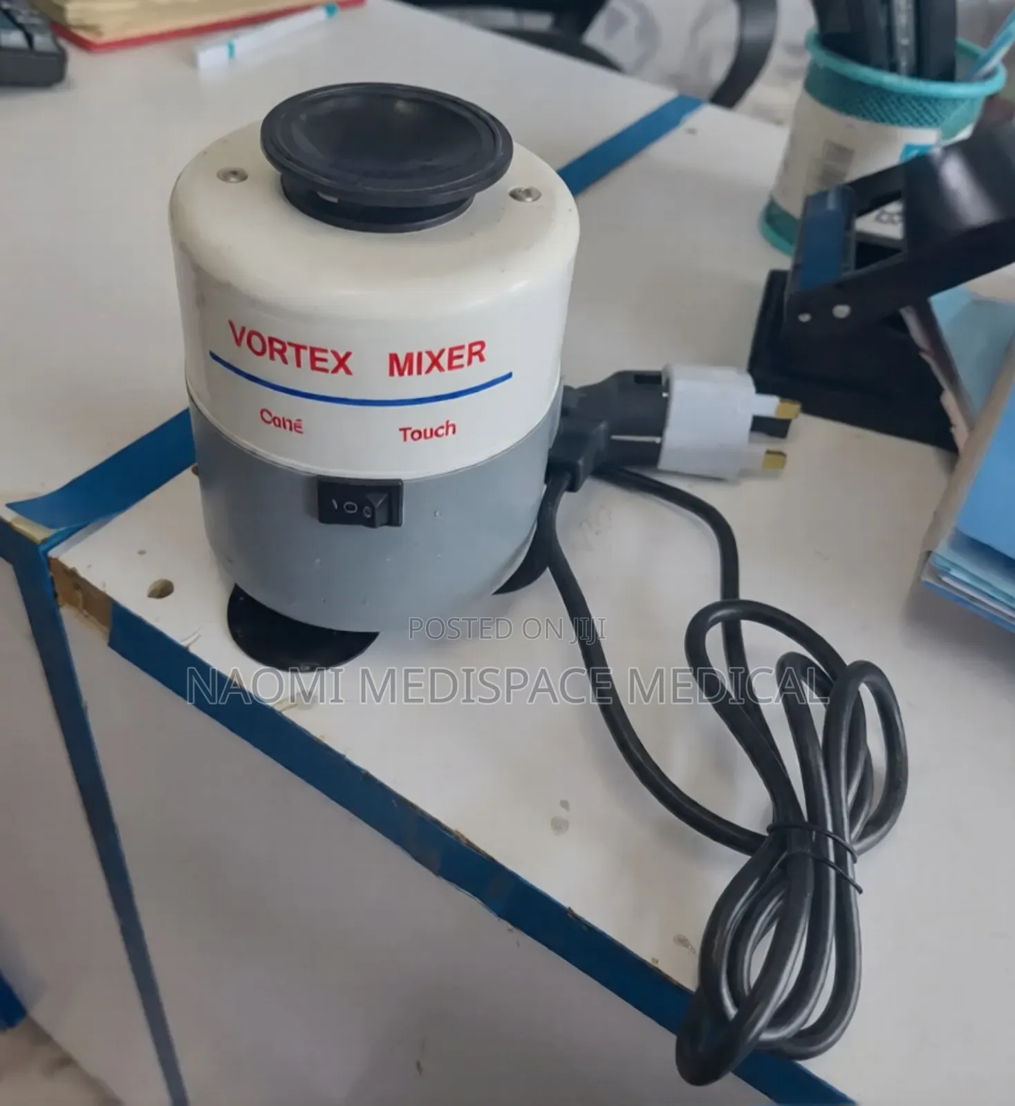 Laboratory Vortex Mixer