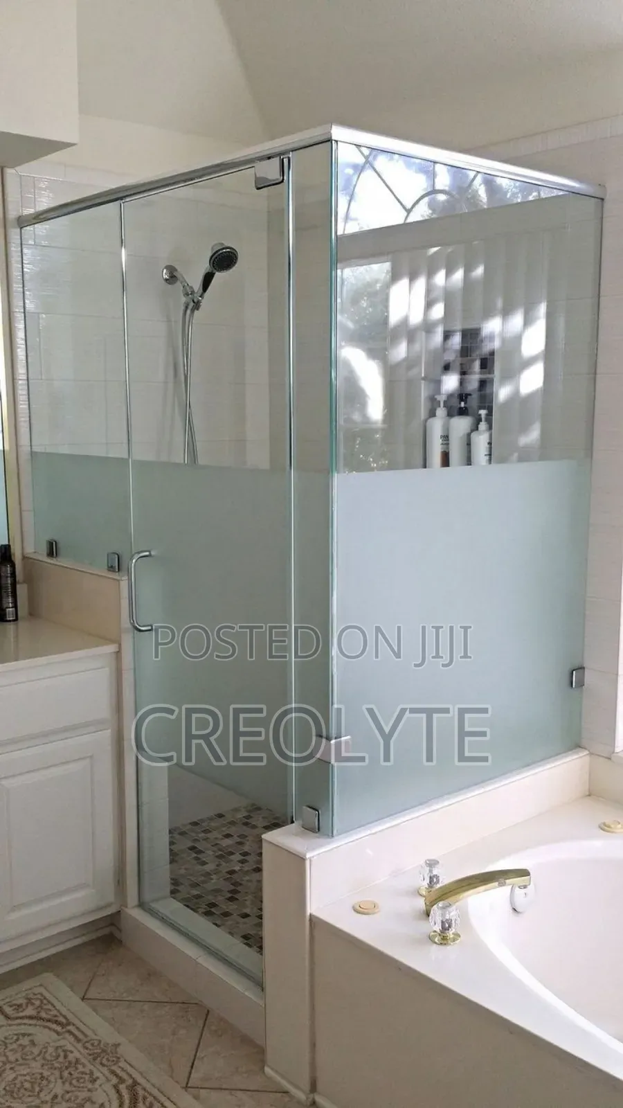 Frosted Glass Cubicle Installation