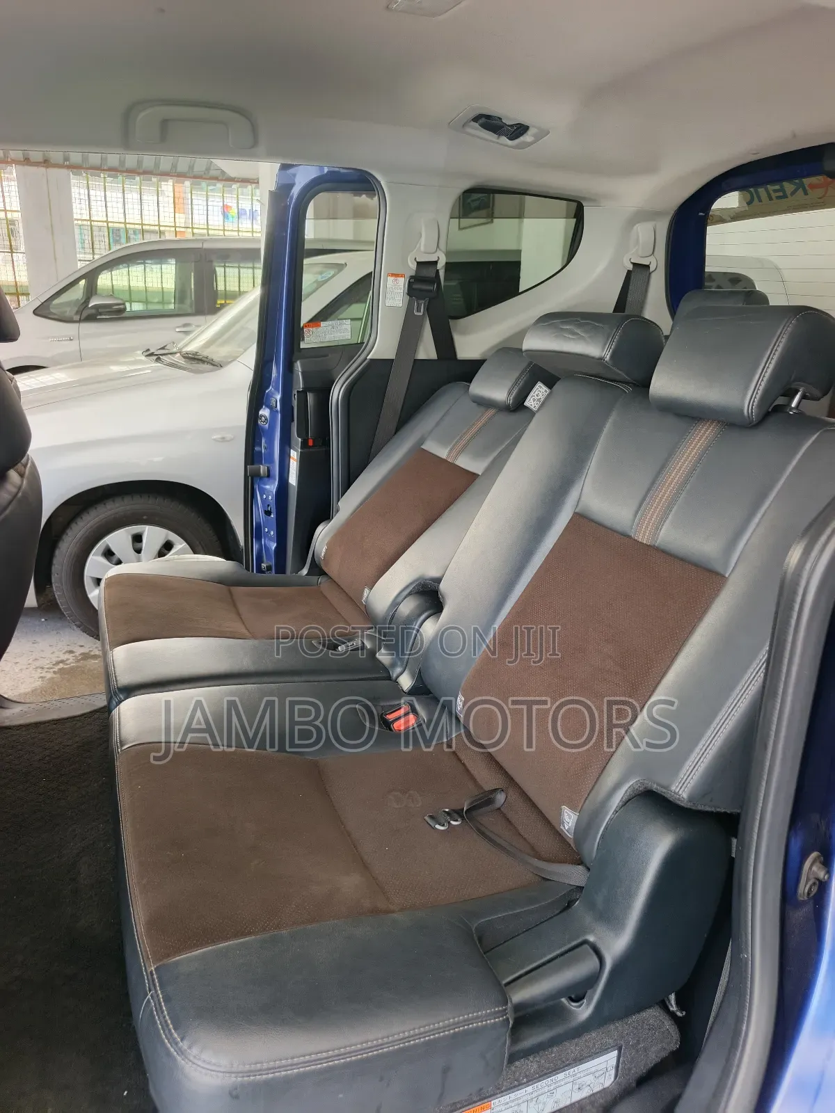 Toyota Sienta 1.5 FWD (6-seater) 2020 Blue