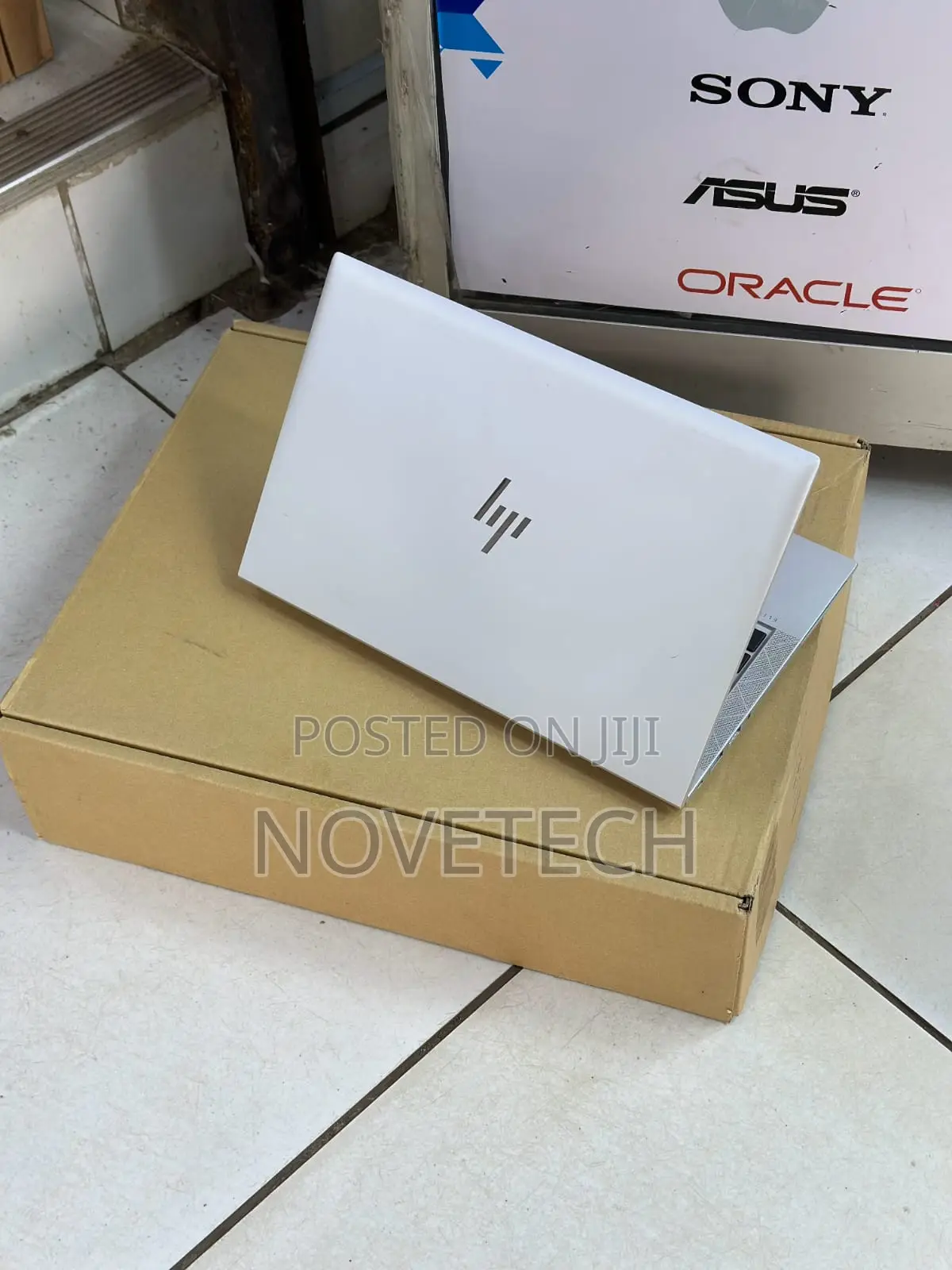 Laptop HP EliteBook 830 G8 16GB Intel Core i7 SSD 512GB