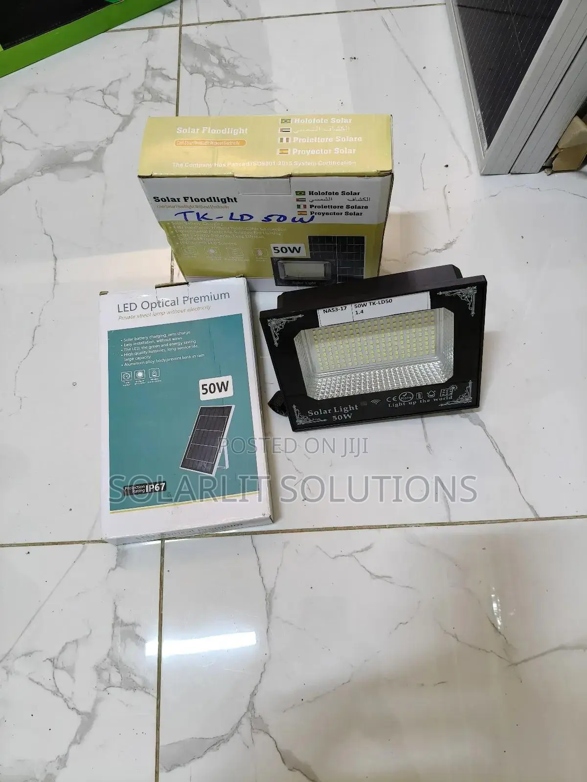 Eco-Friendly 50w Solar Floodlight for Night Security
