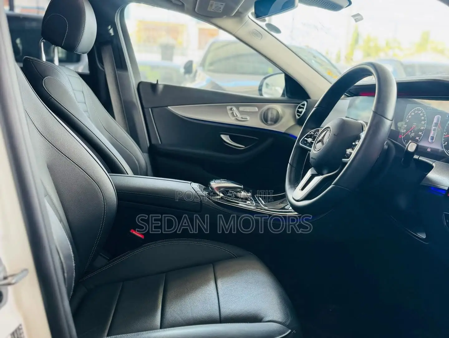Mercedes-Benz E200 2019 Pearl