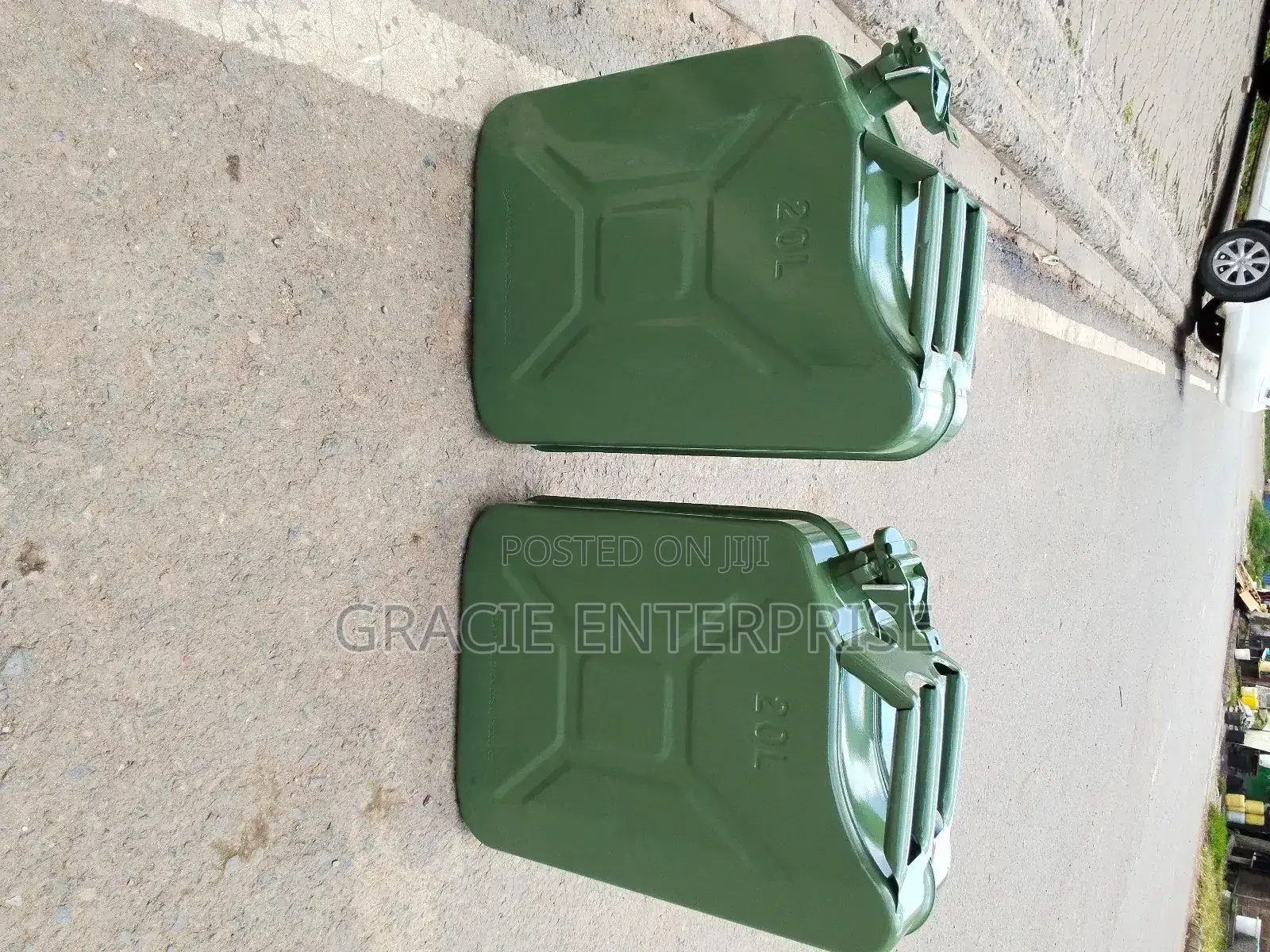 Jeep Can/ Fuel Jerrycan