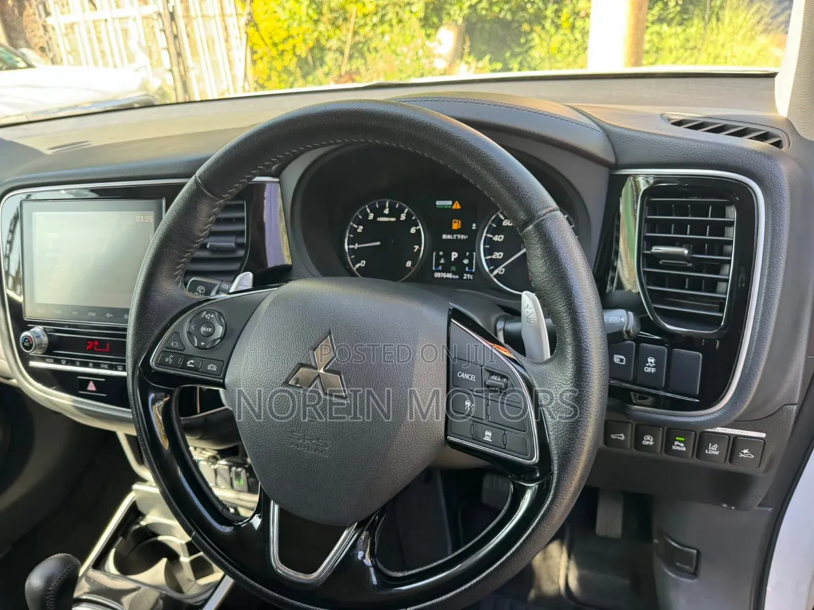 Mitsubishi Outlander 2018 Pearl