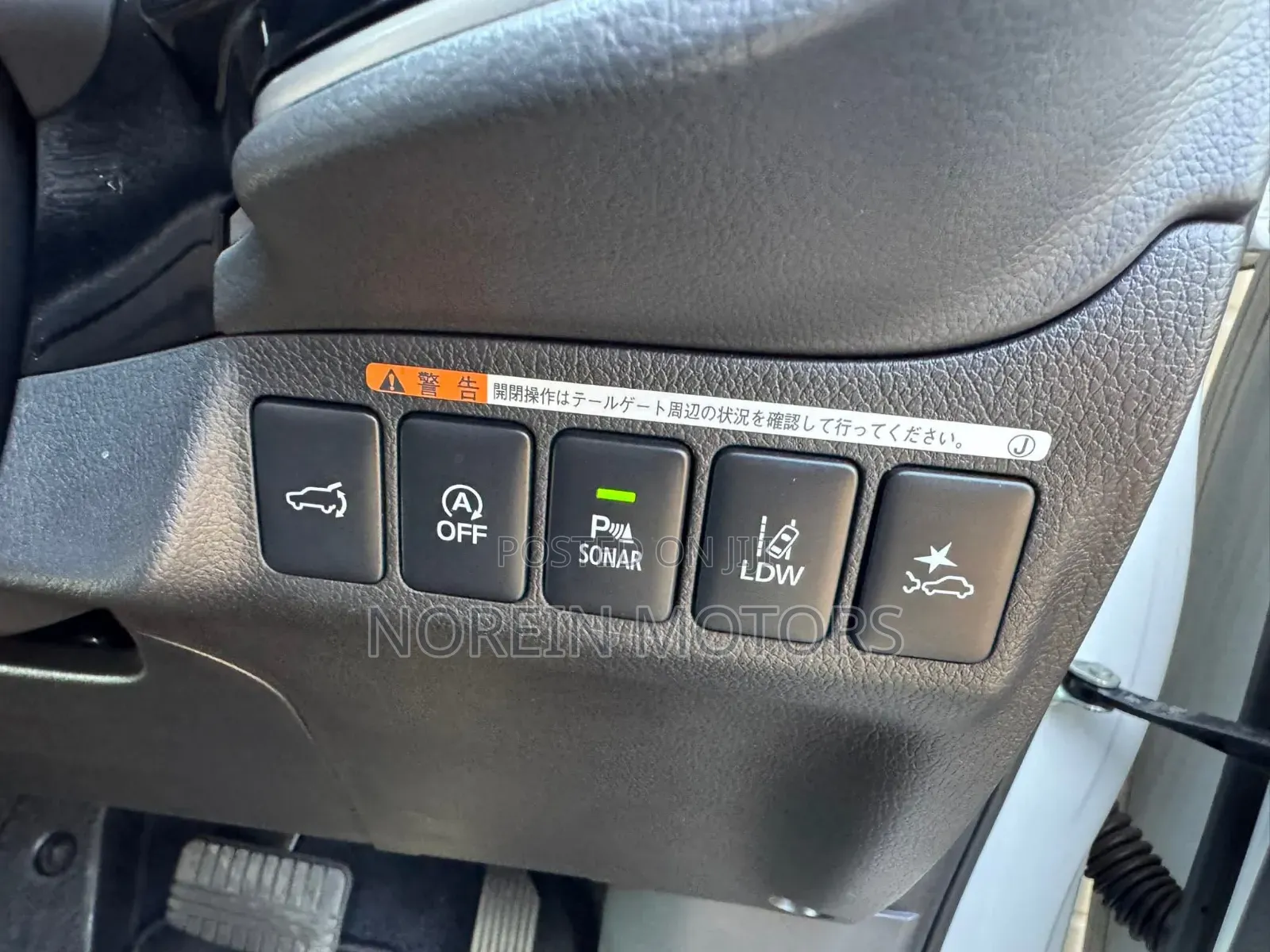 Mitsubishi Outlander 2018 Pearl