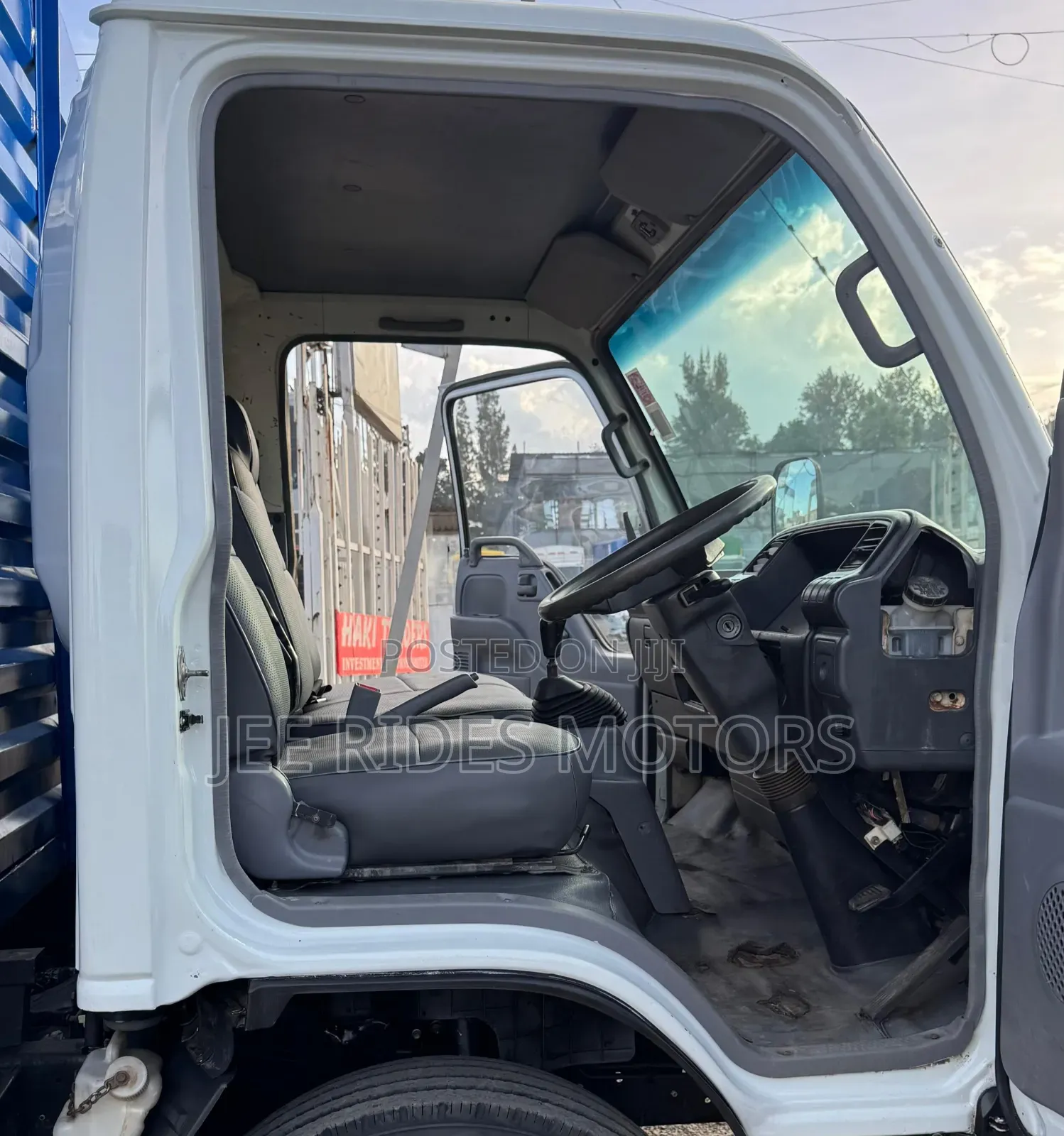 Isuzu NPR Cover Body 2019 Local